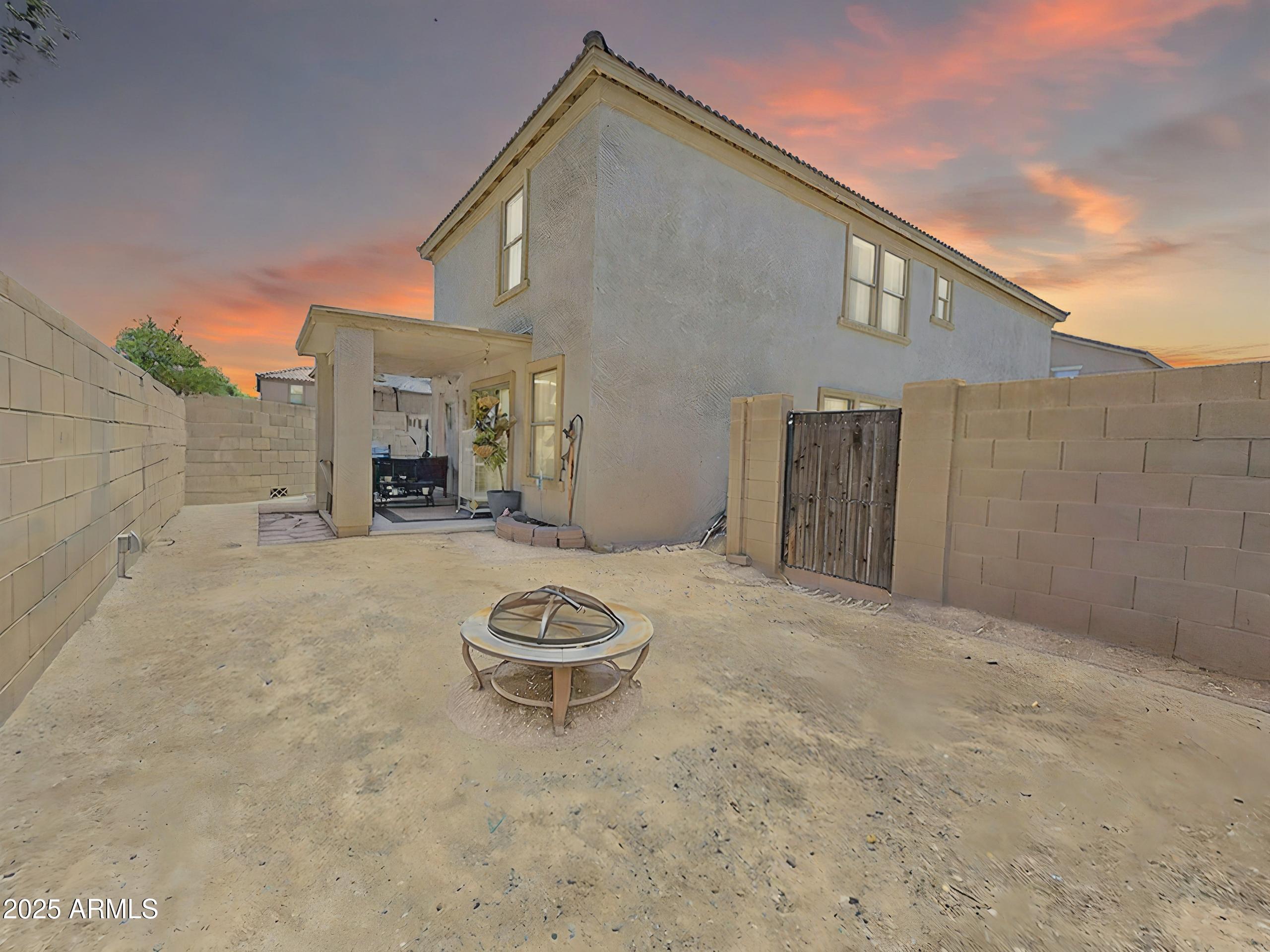 9686 N 82ND Lane