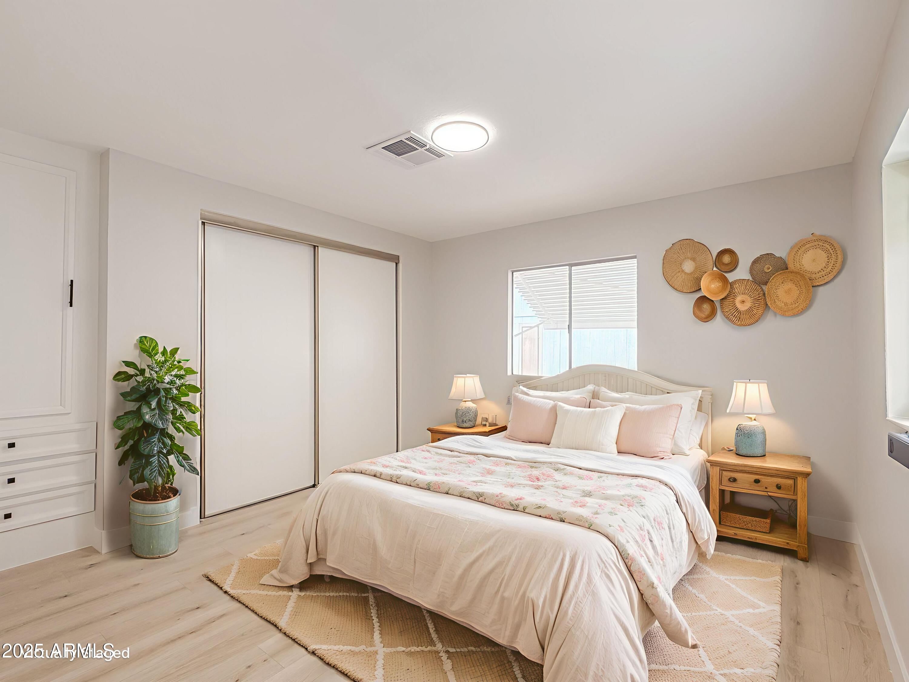 8600 E Broadway Road, 151