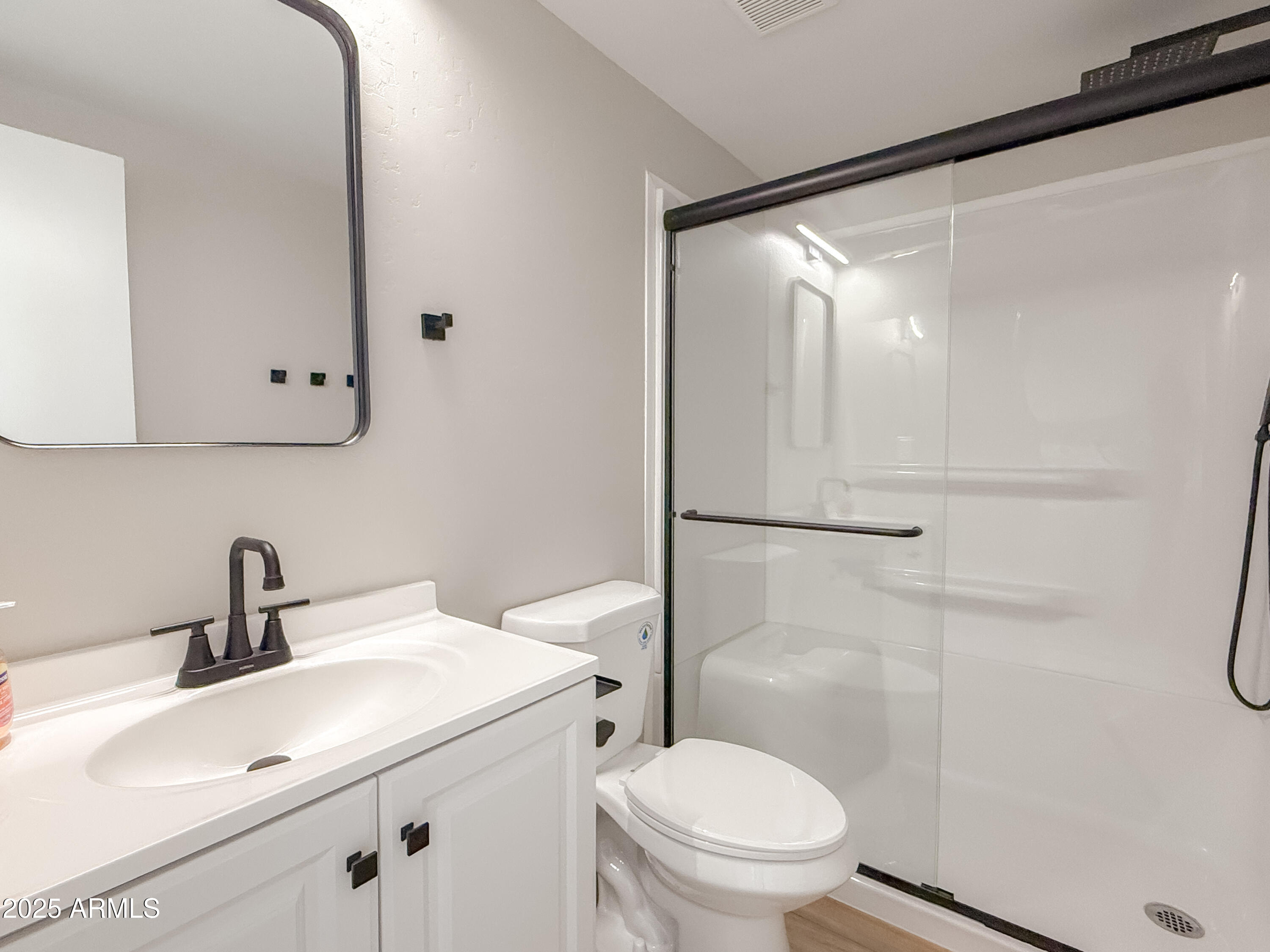 8600 E Broadway Road, 137