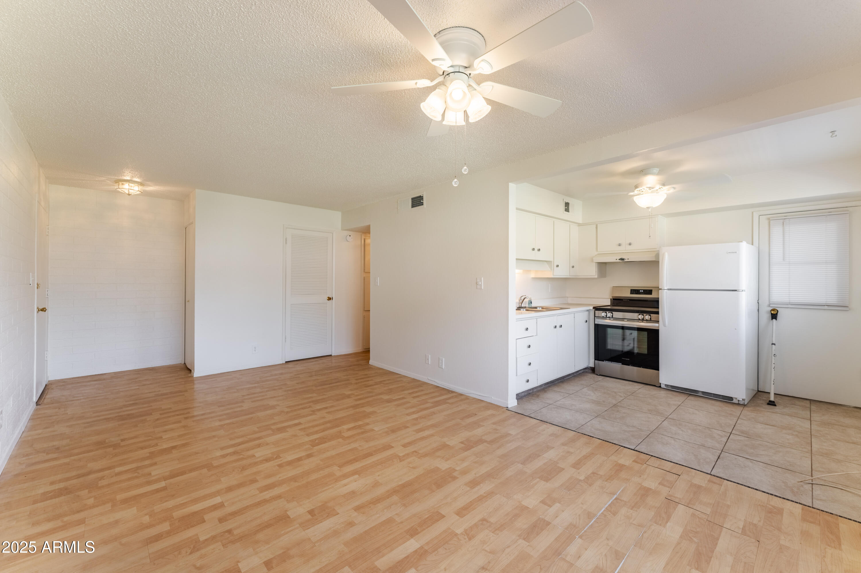 8210 E GARFIELD Street, K108
