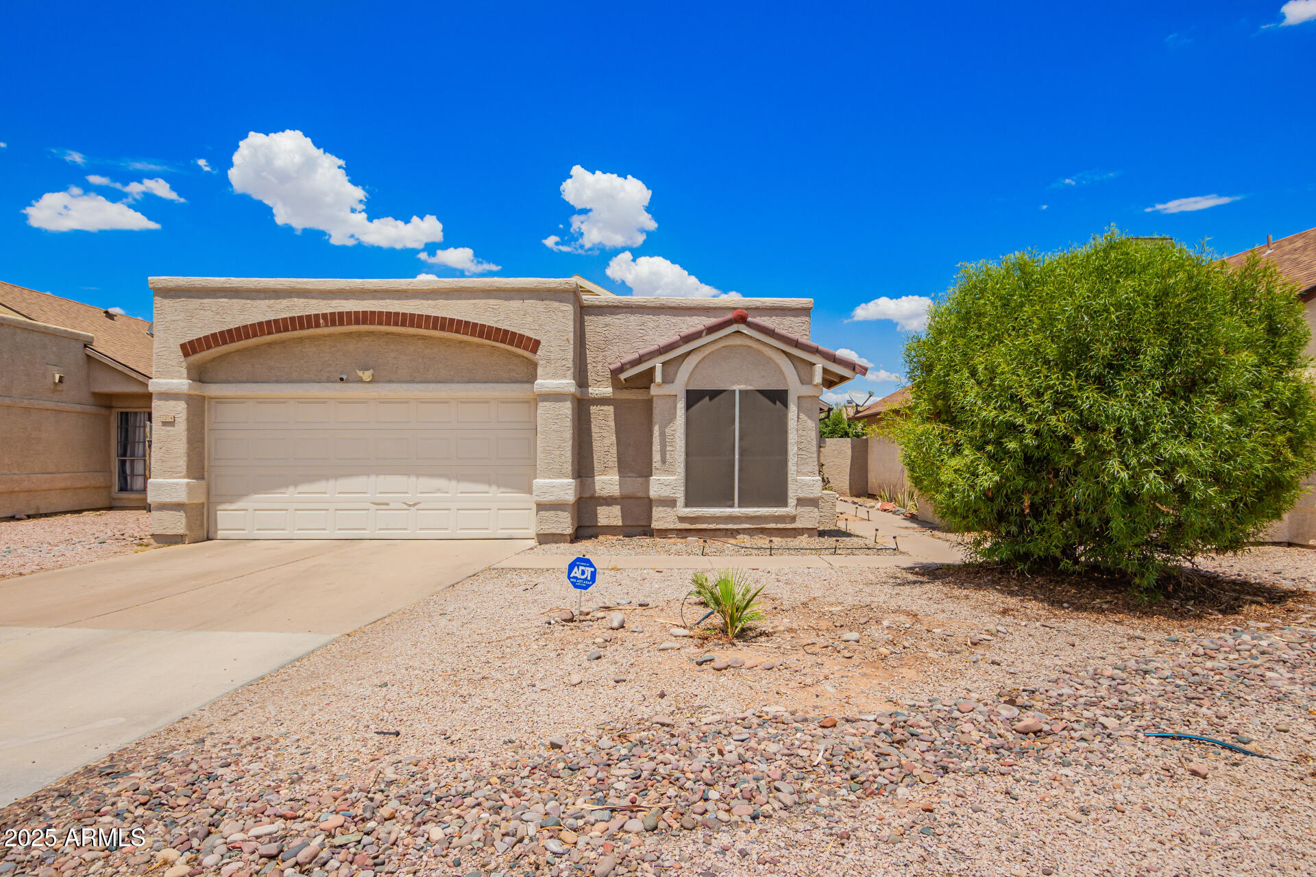 1214 W ESTRELLA Drive