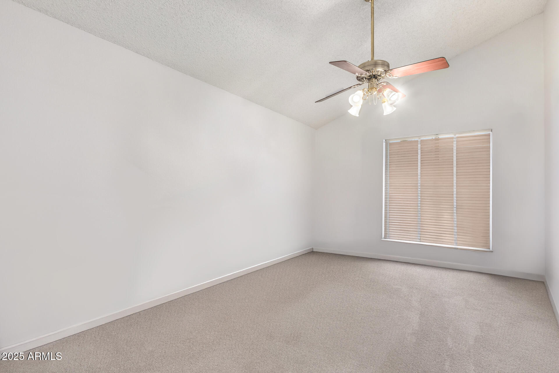 1214 W ESTRELLA Drive
