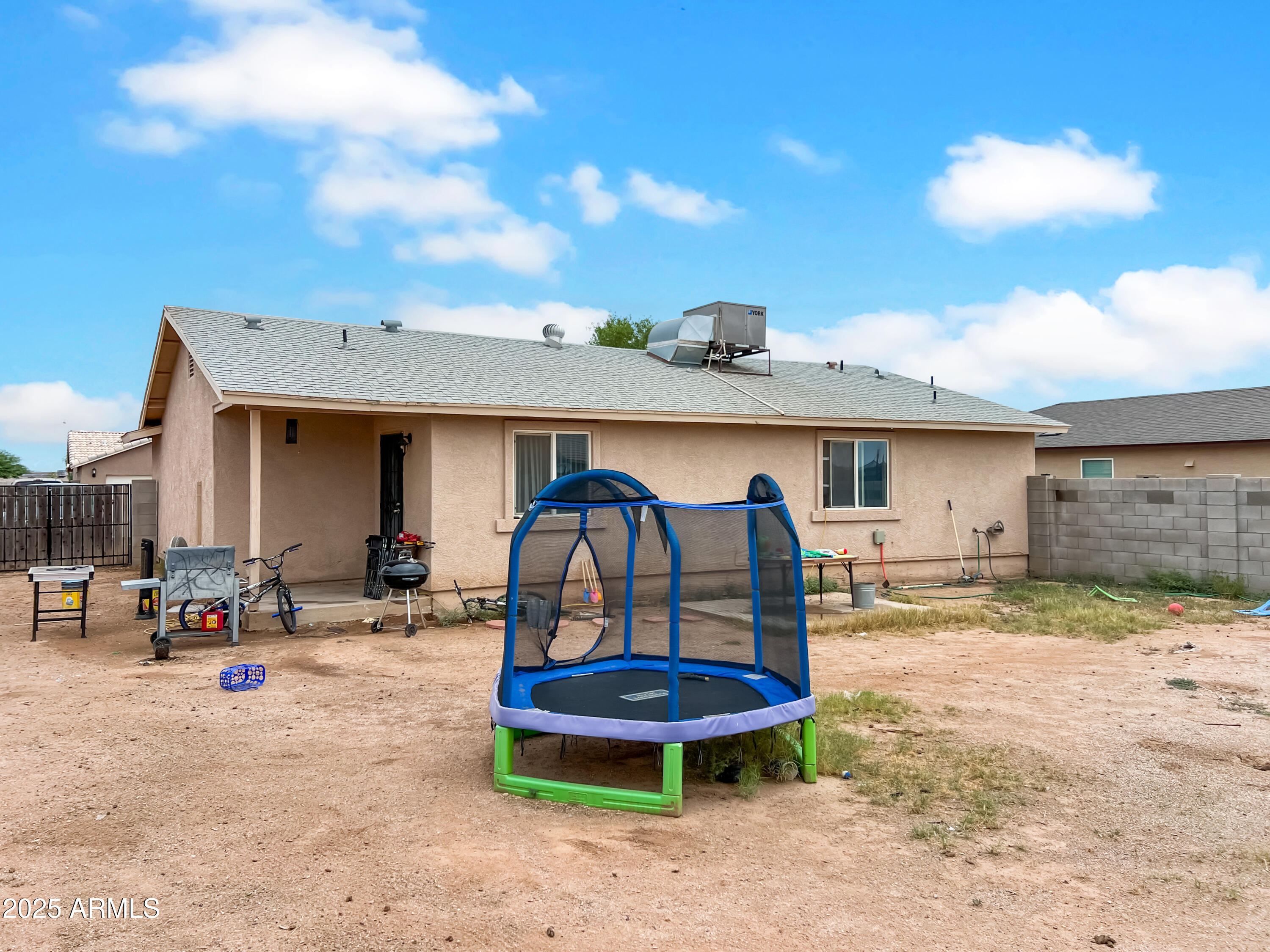 10134 W CAMELIA Drive