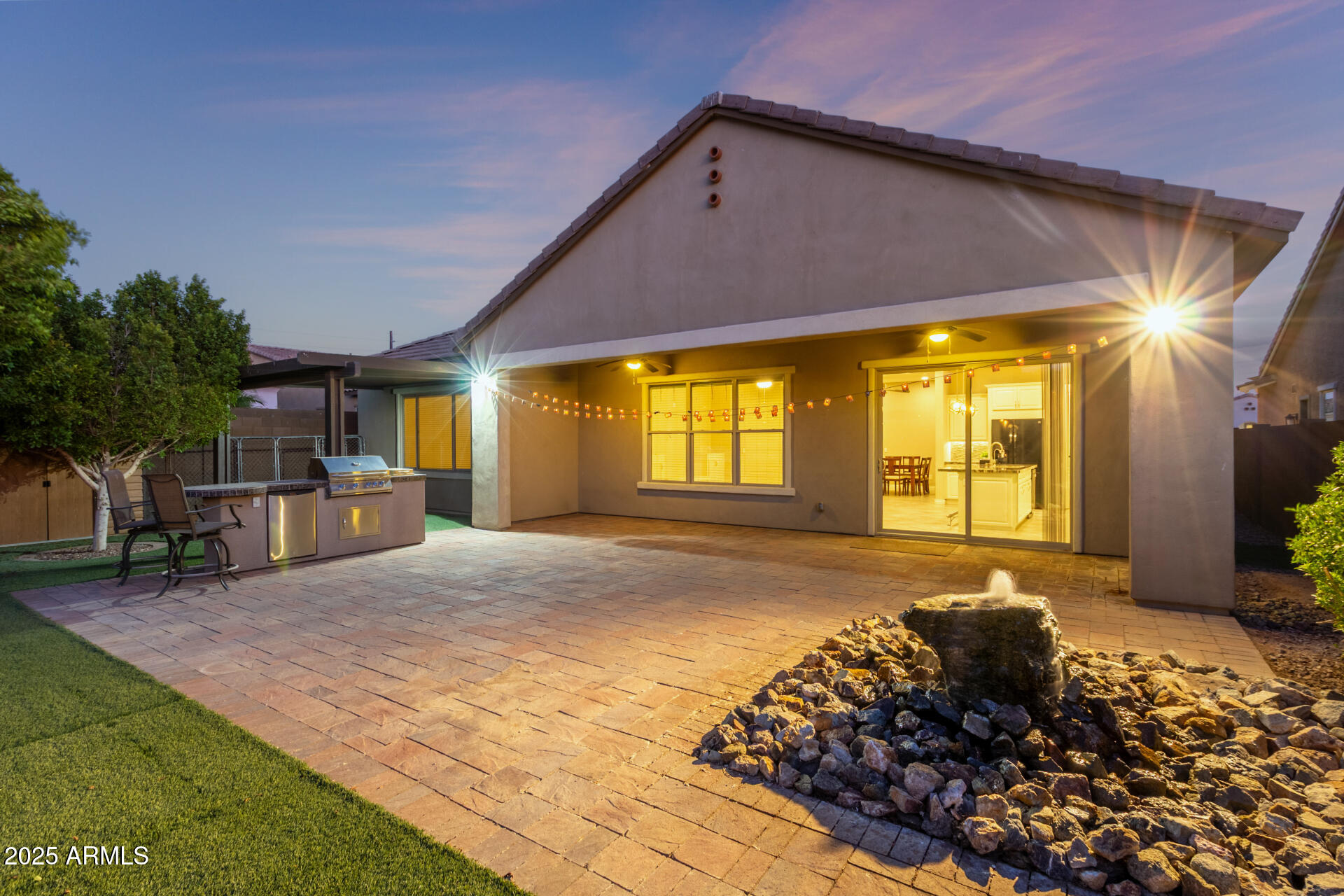 10742 E SIMONE Avenue