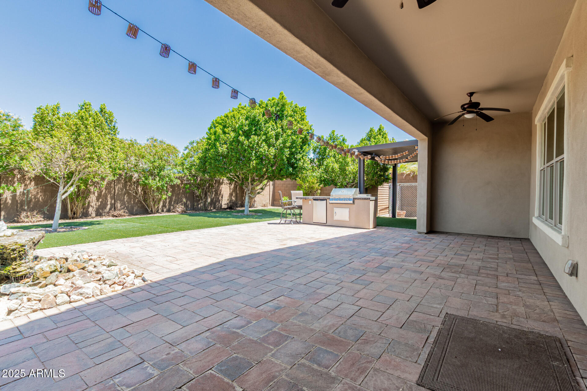 10742 E SIMONE Avenue