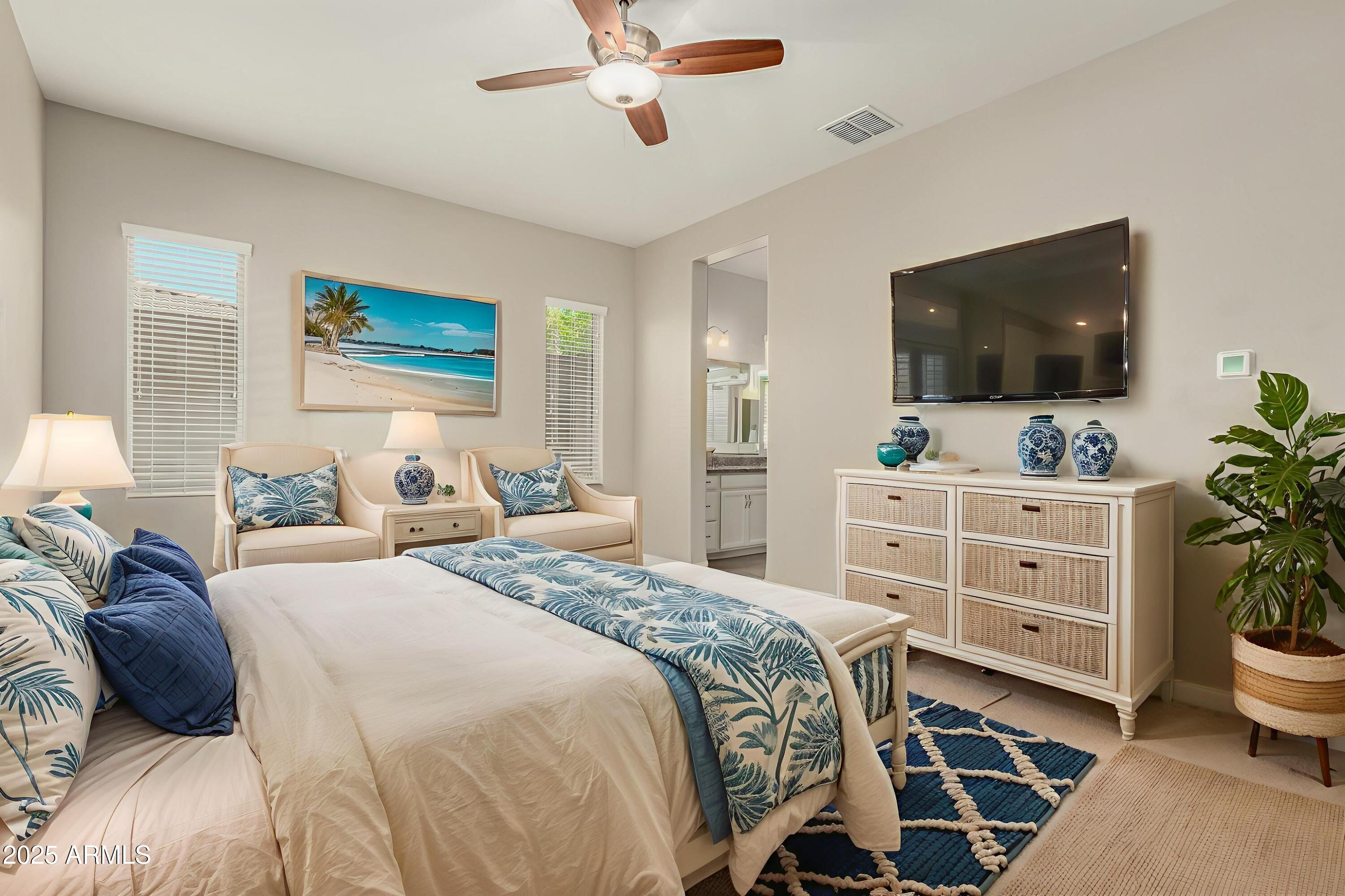 10742 E SIMONE Avenue