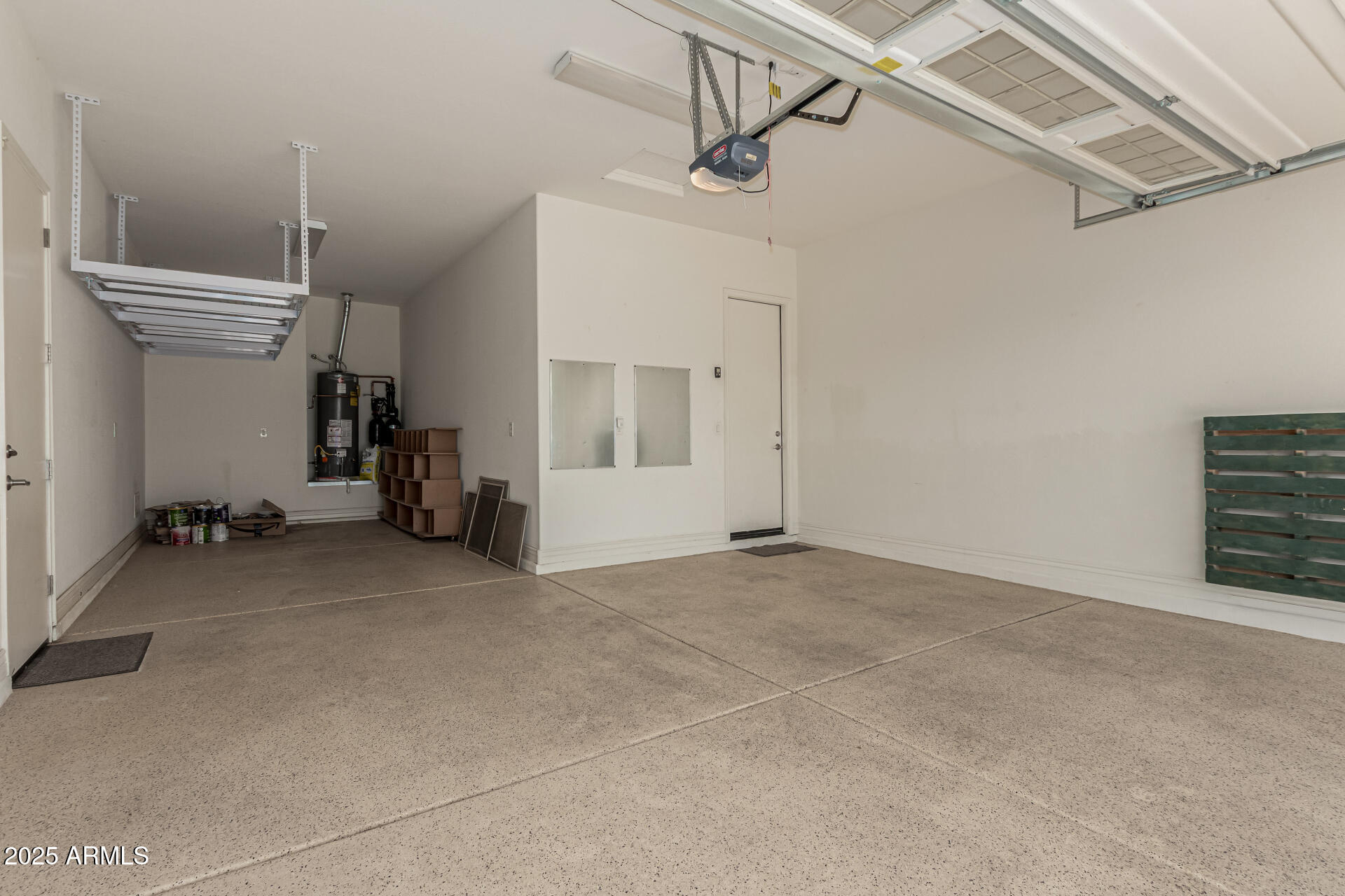 10742 E SIMONE Avenue