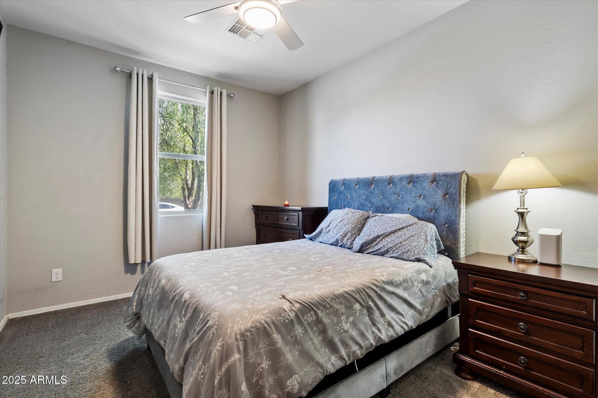 7142 W LAWRENCE Lane