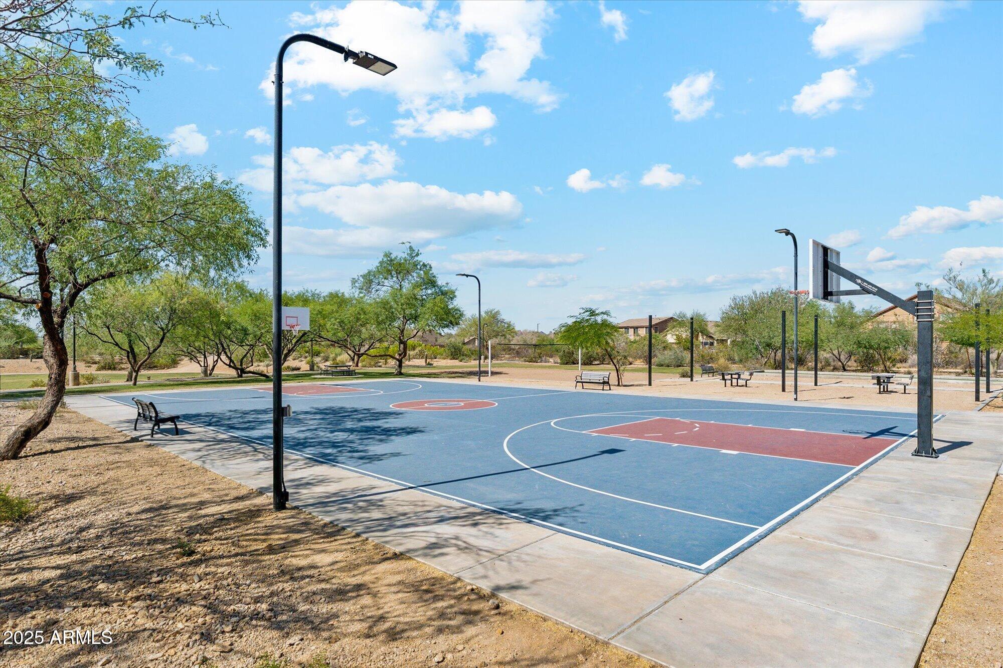 2187 W BURNSIDE Trail