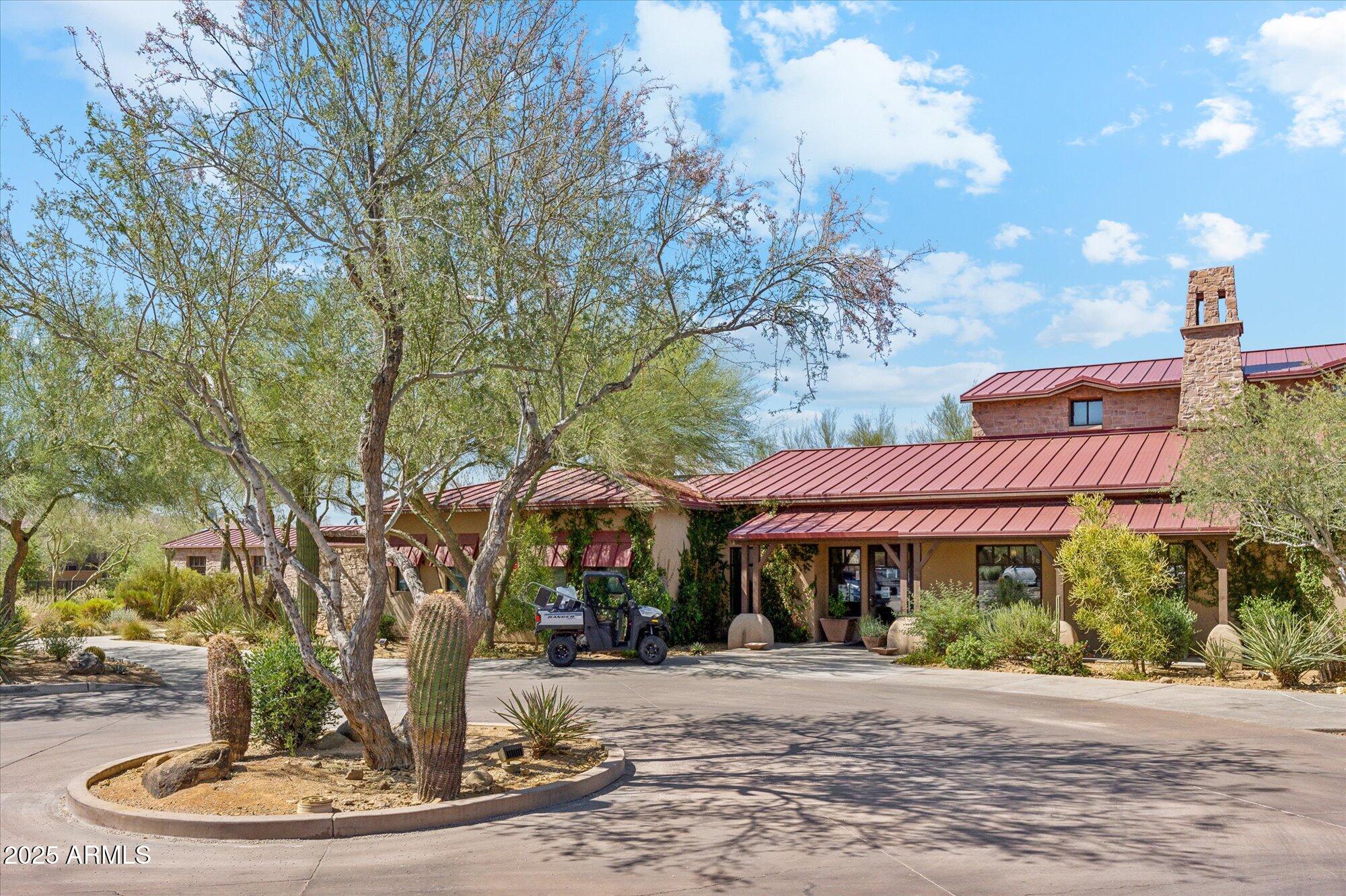 2187 W BURNSIDE Trail