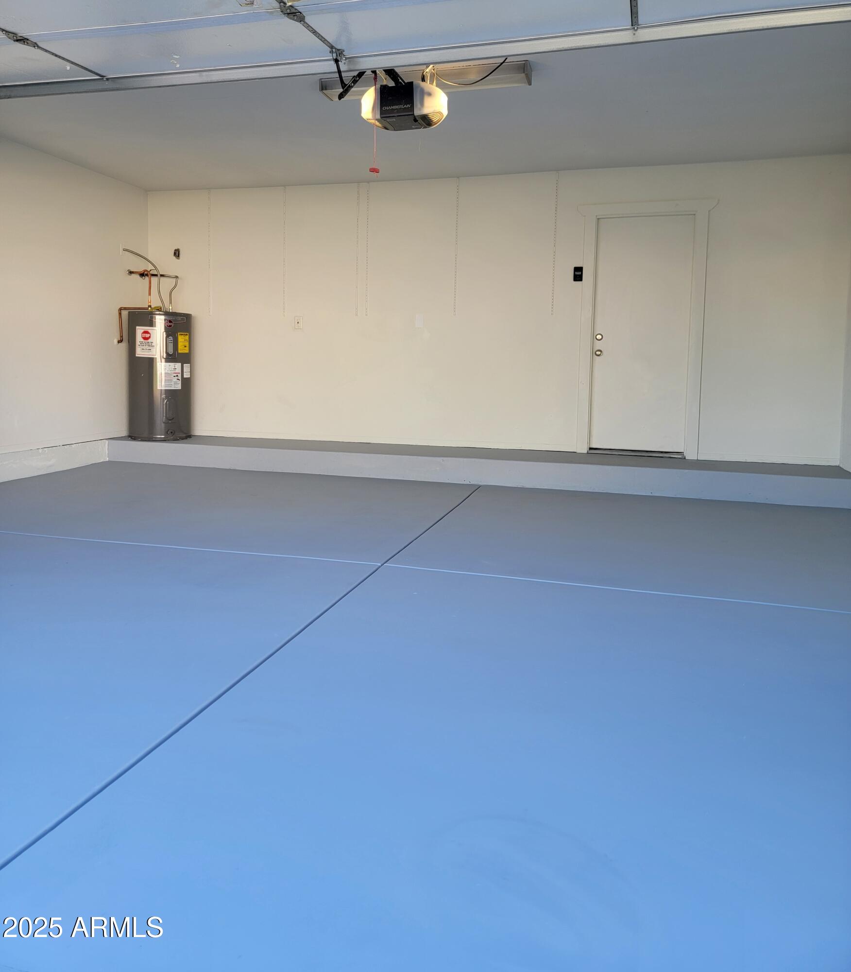 2511 W PERSHING Avenue