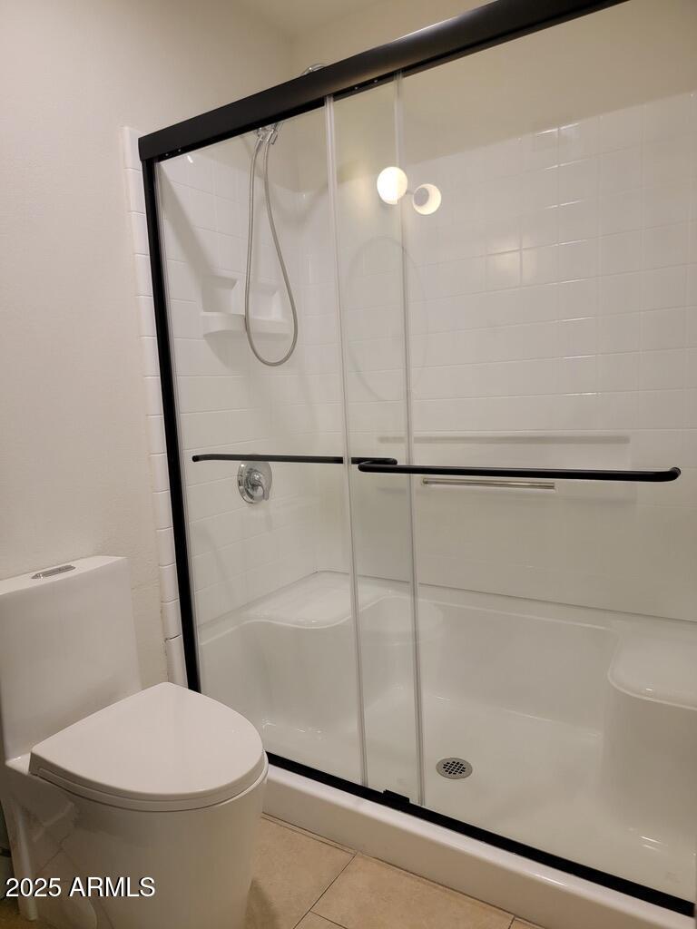 2511 W PERSHING Avenue