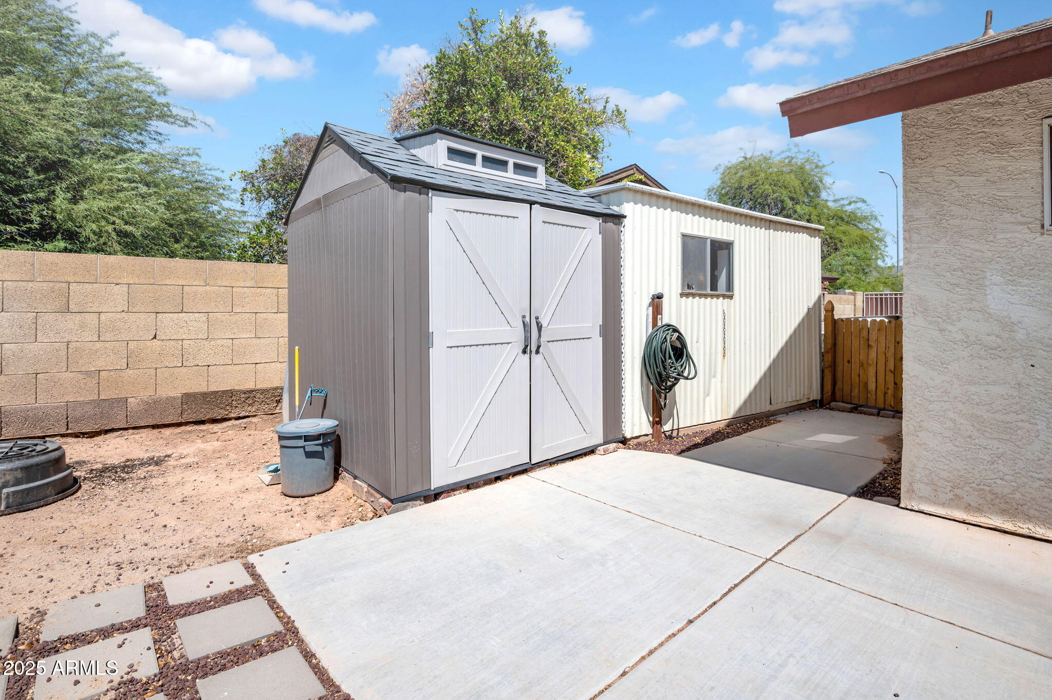 1632 N TEMPLE Street