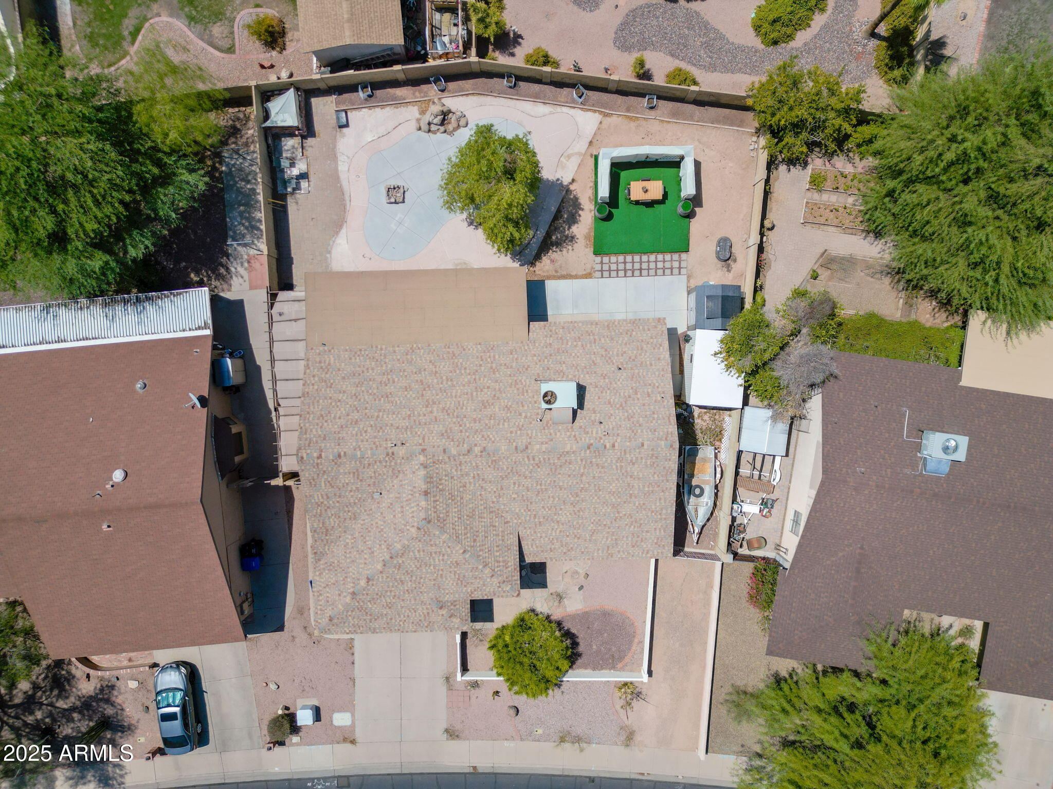 1632 N TEMPLE Street