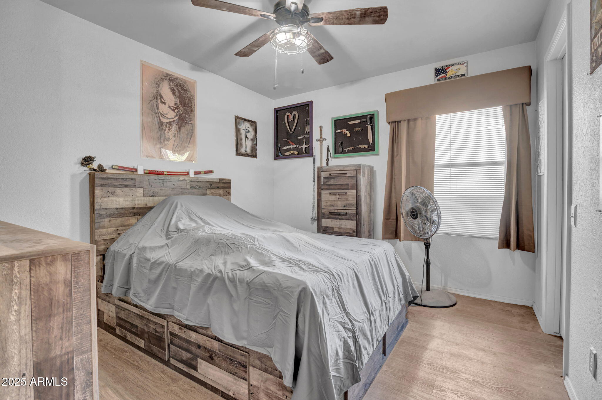 1632 N TEMPLE Street