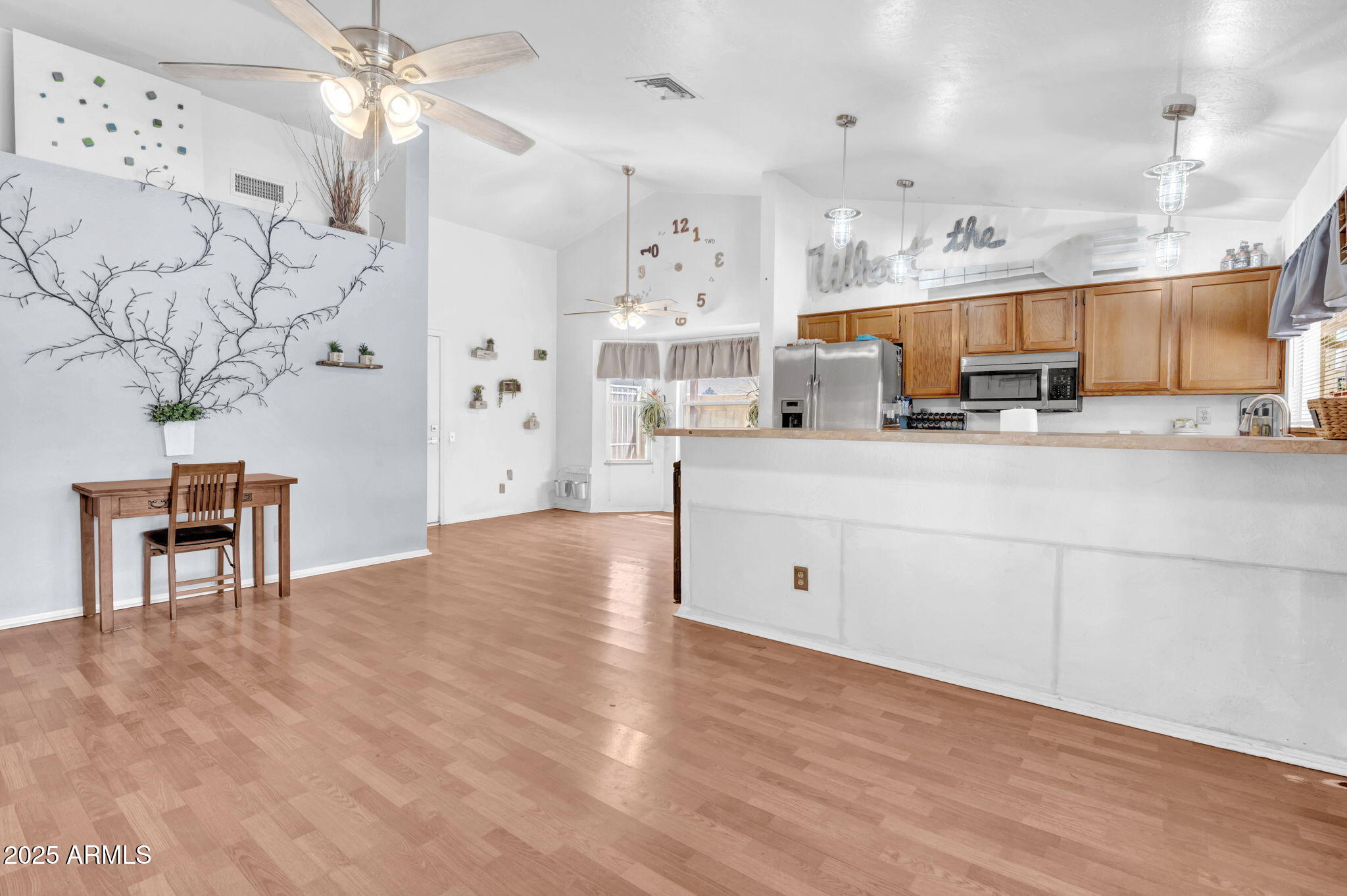 1632 N TEMPLE Street