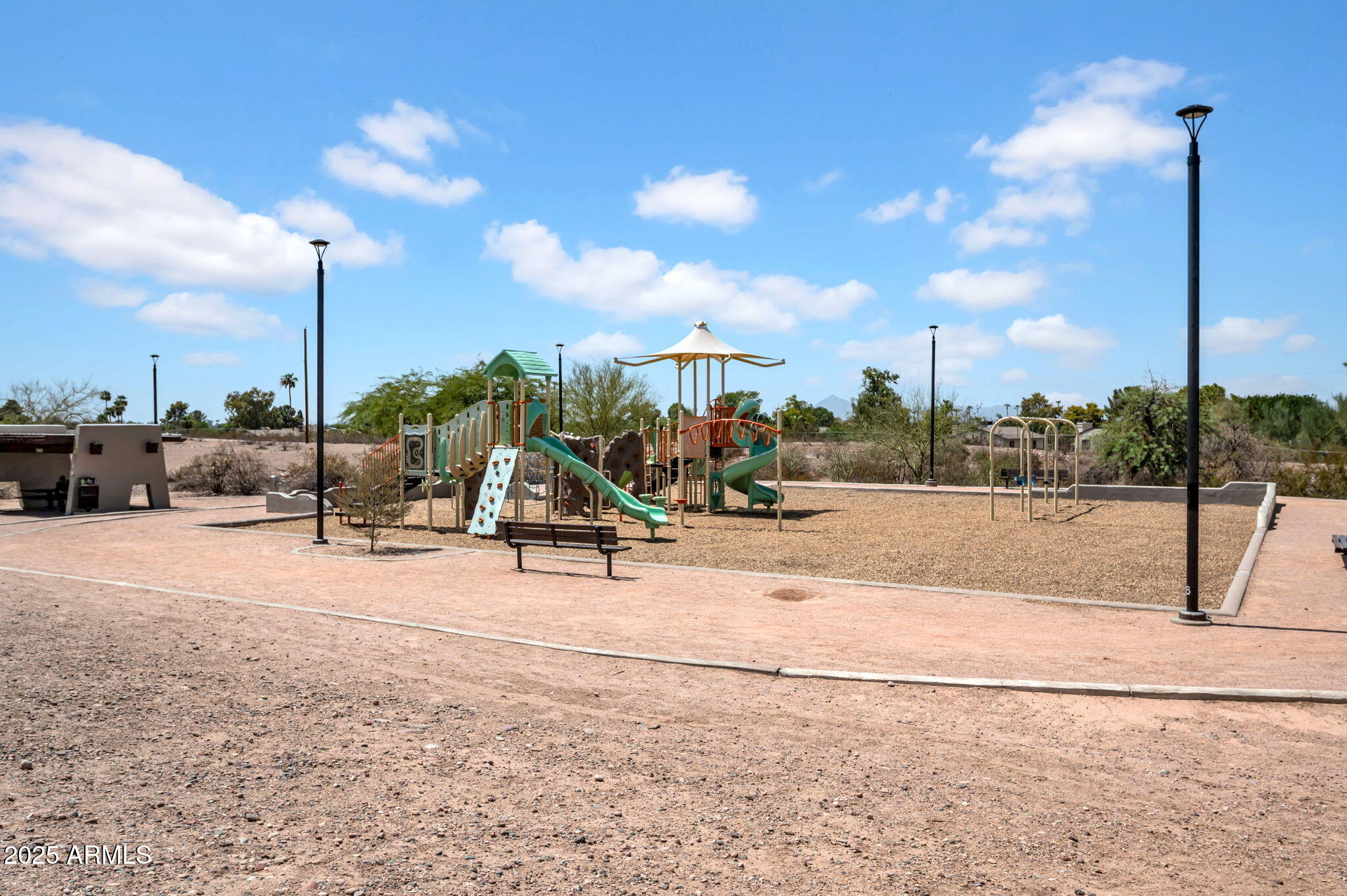 1632 N TEMPLE Street