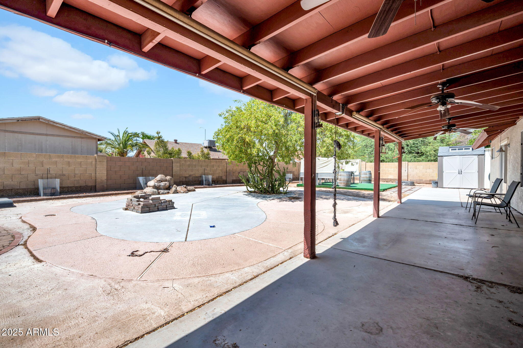 1632 N TEMPLE Street