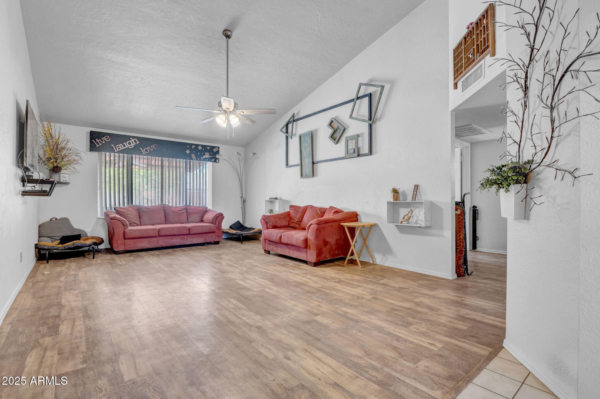 1632 N TEMPLE Street