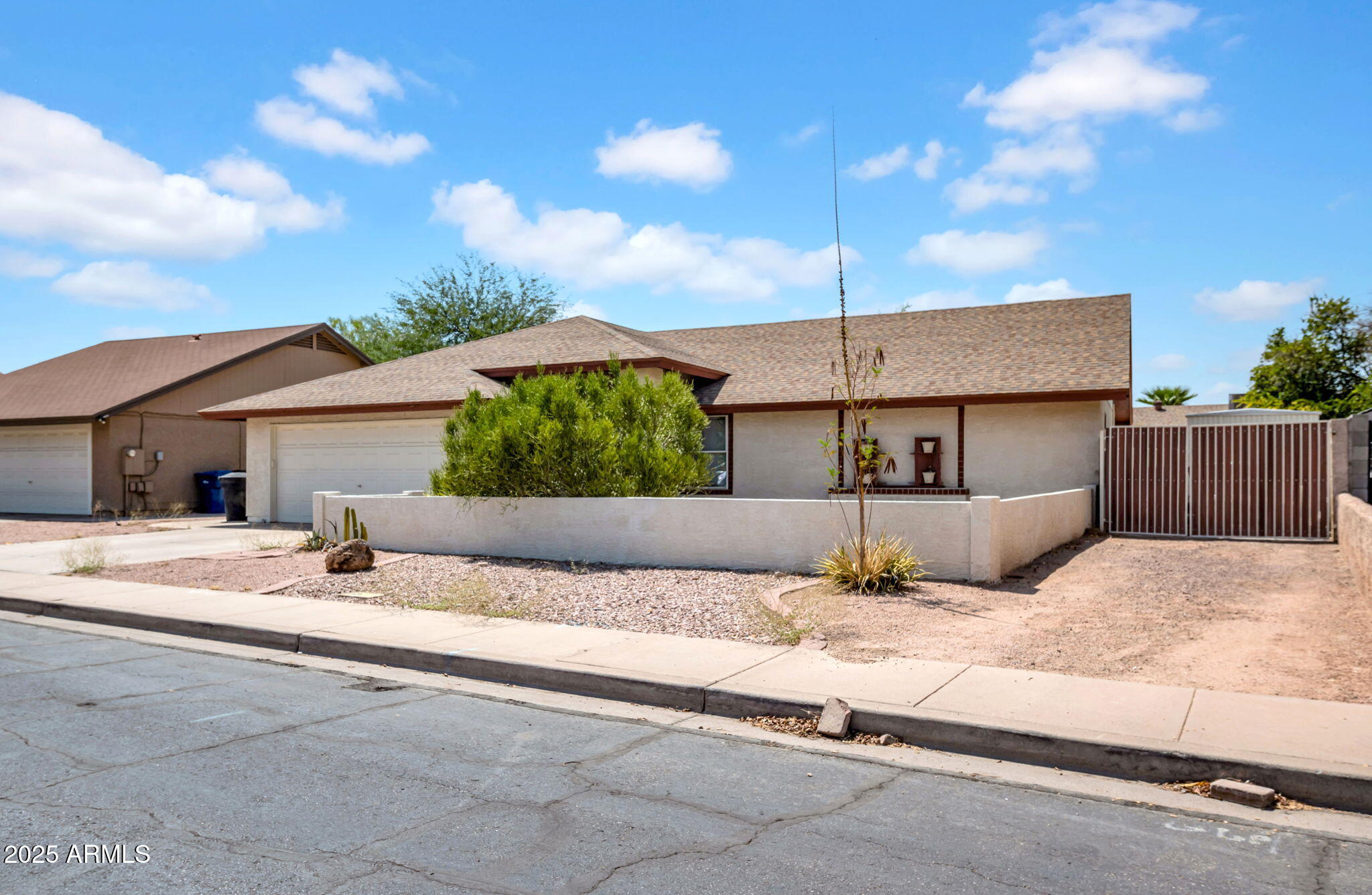 1632 N TEMPLE Street