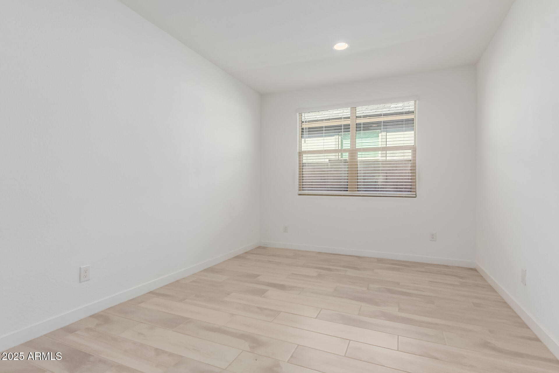 3590 E RIDLEY Road