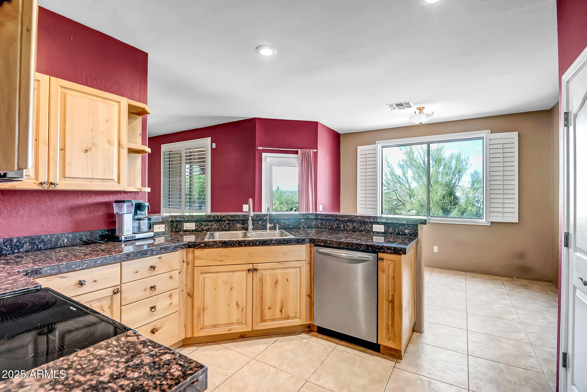 2342 W LAZY G RANCH Road