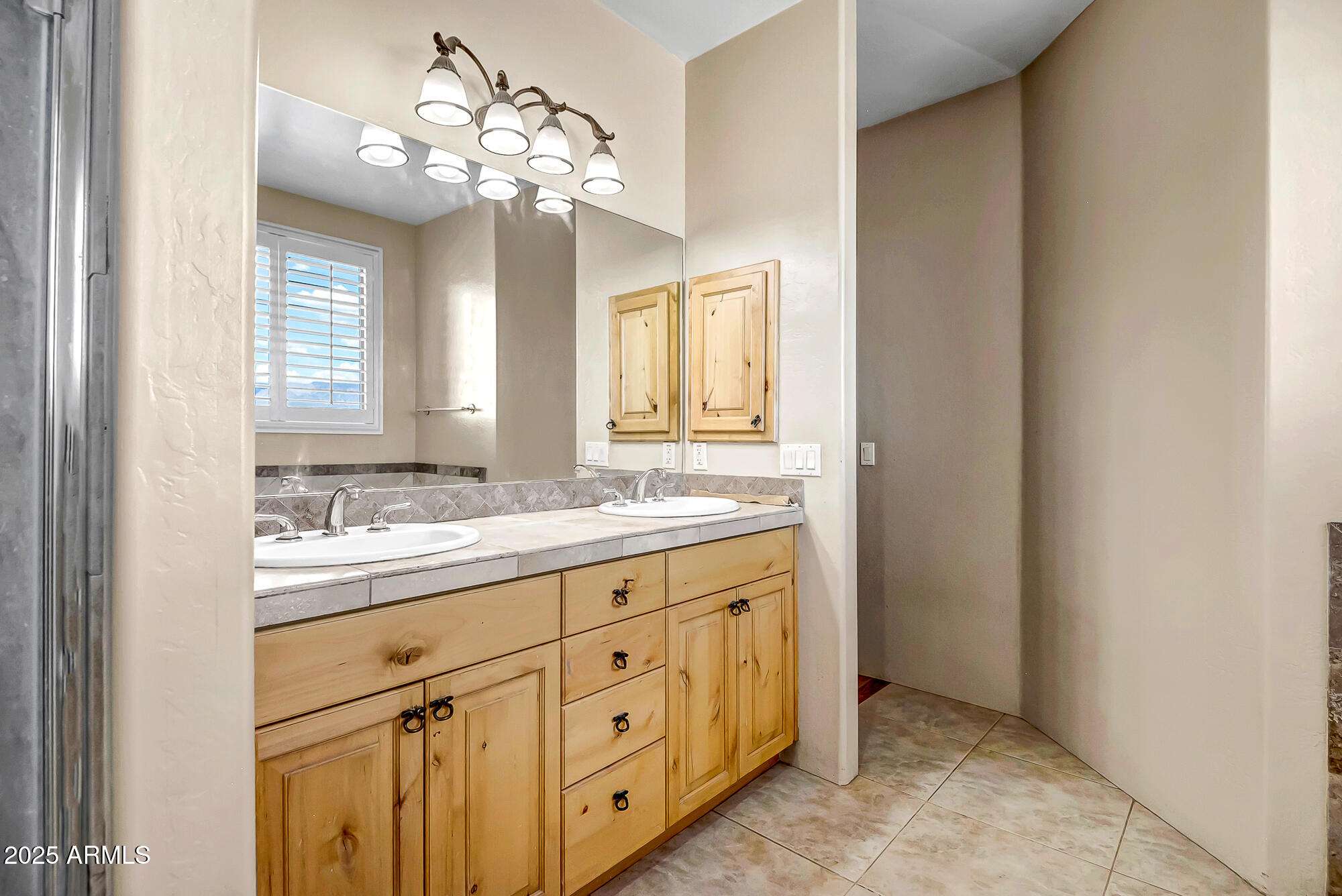 2342 W LAZY G RANCH Road