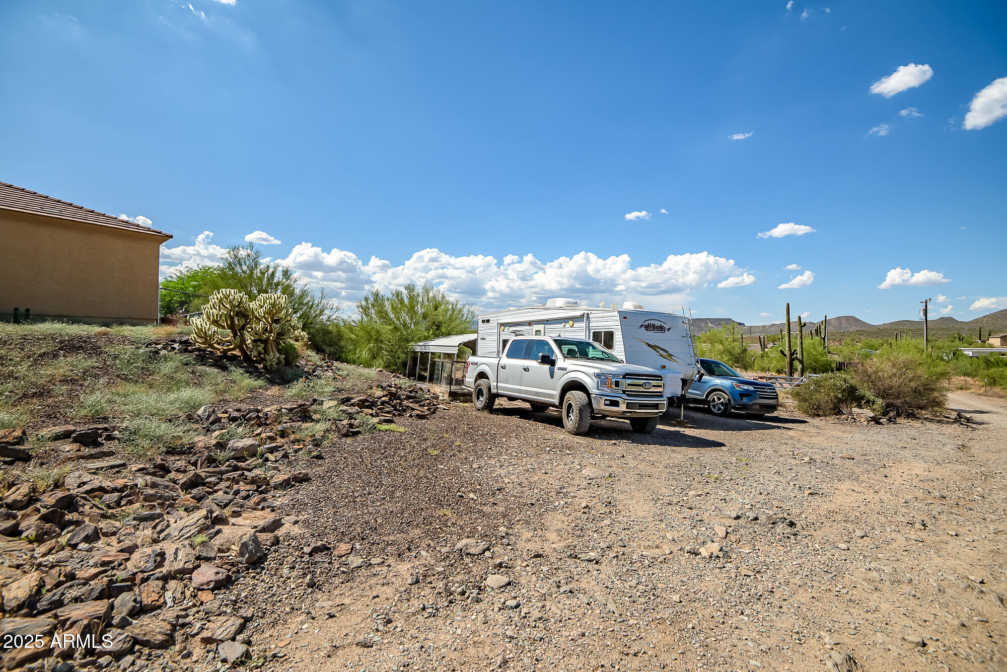 2342 W LAZY G RANCH Road