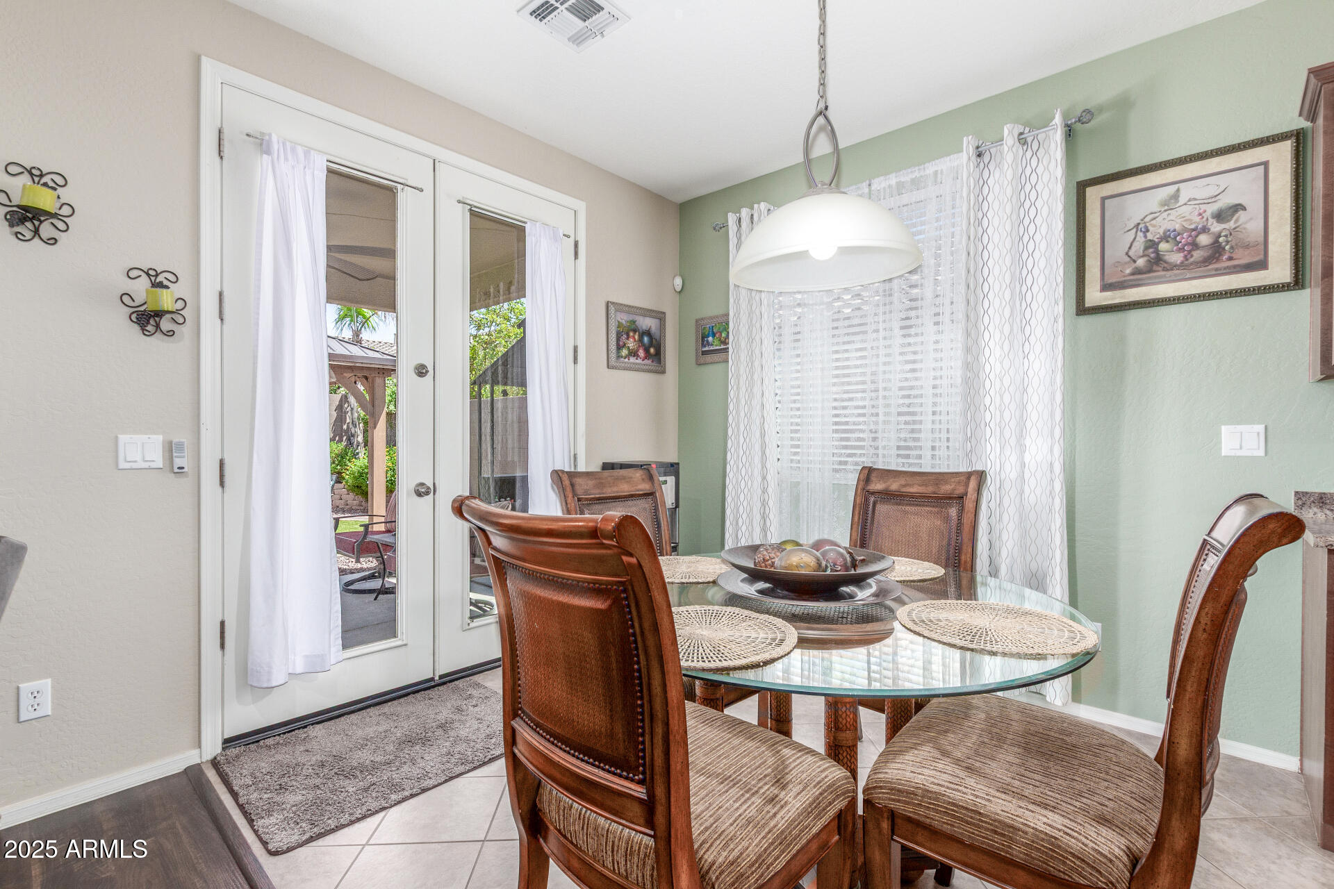 11310 W HOLLY Street