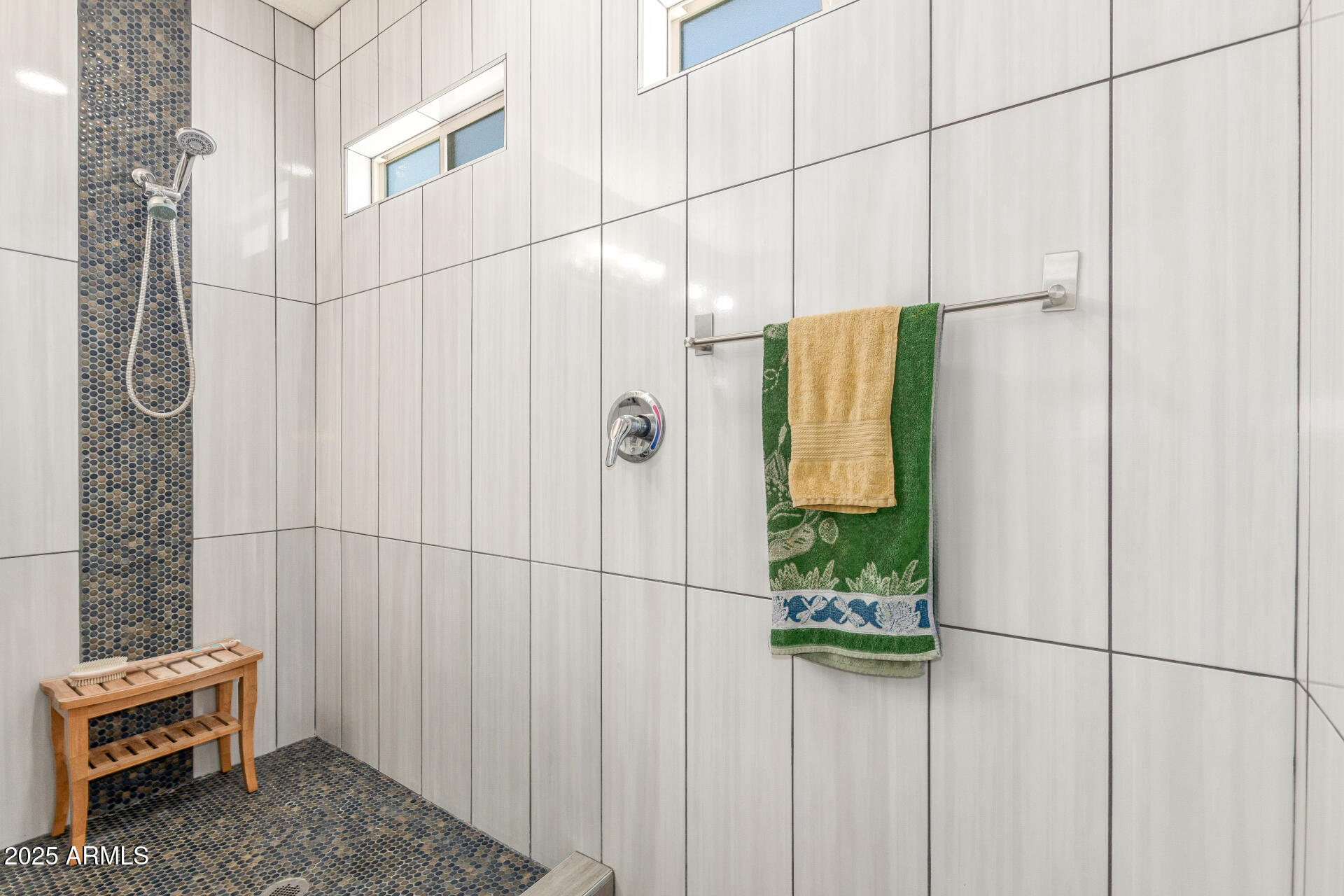 11310 W HOLLY Street