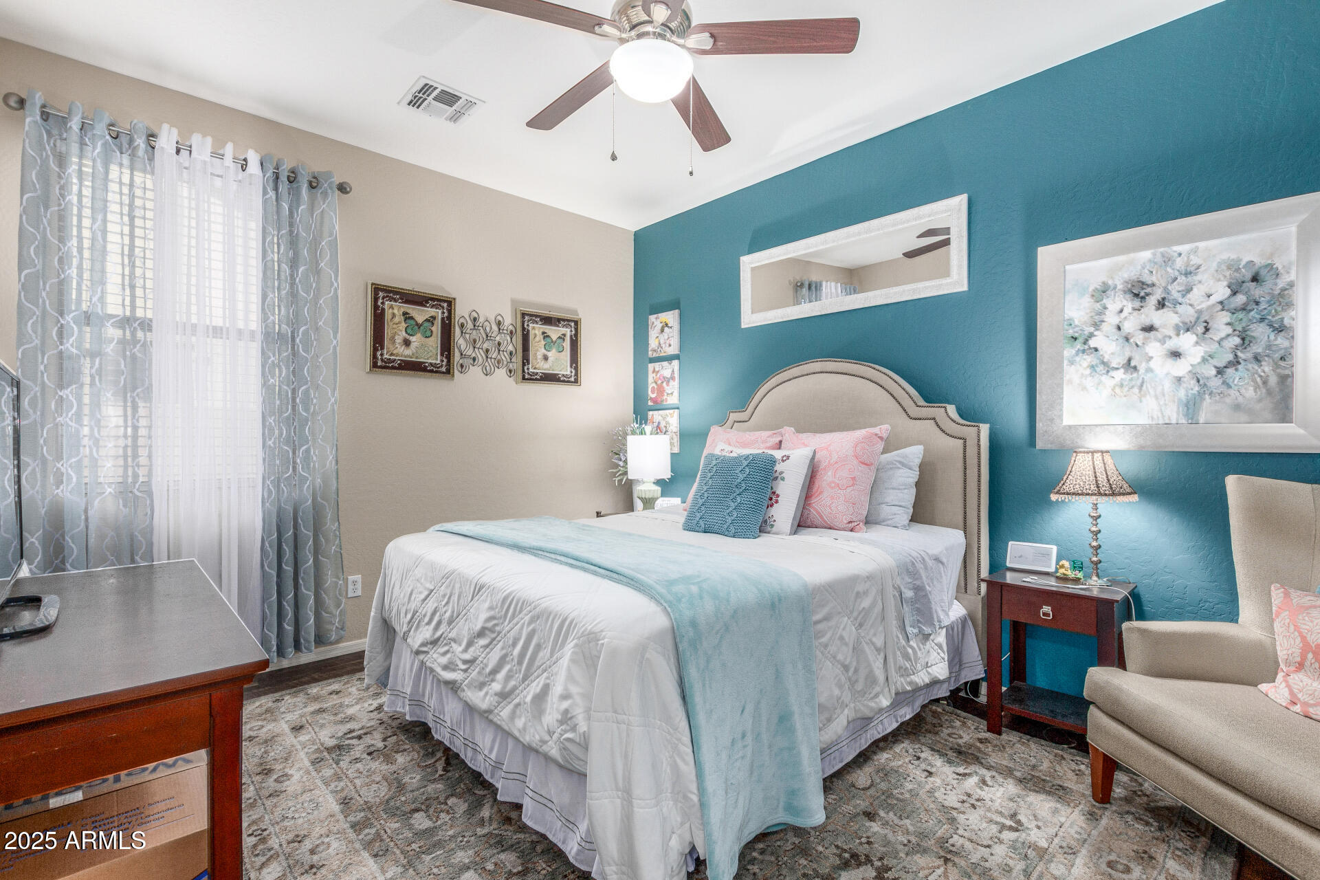 11310 W HOLLY Street