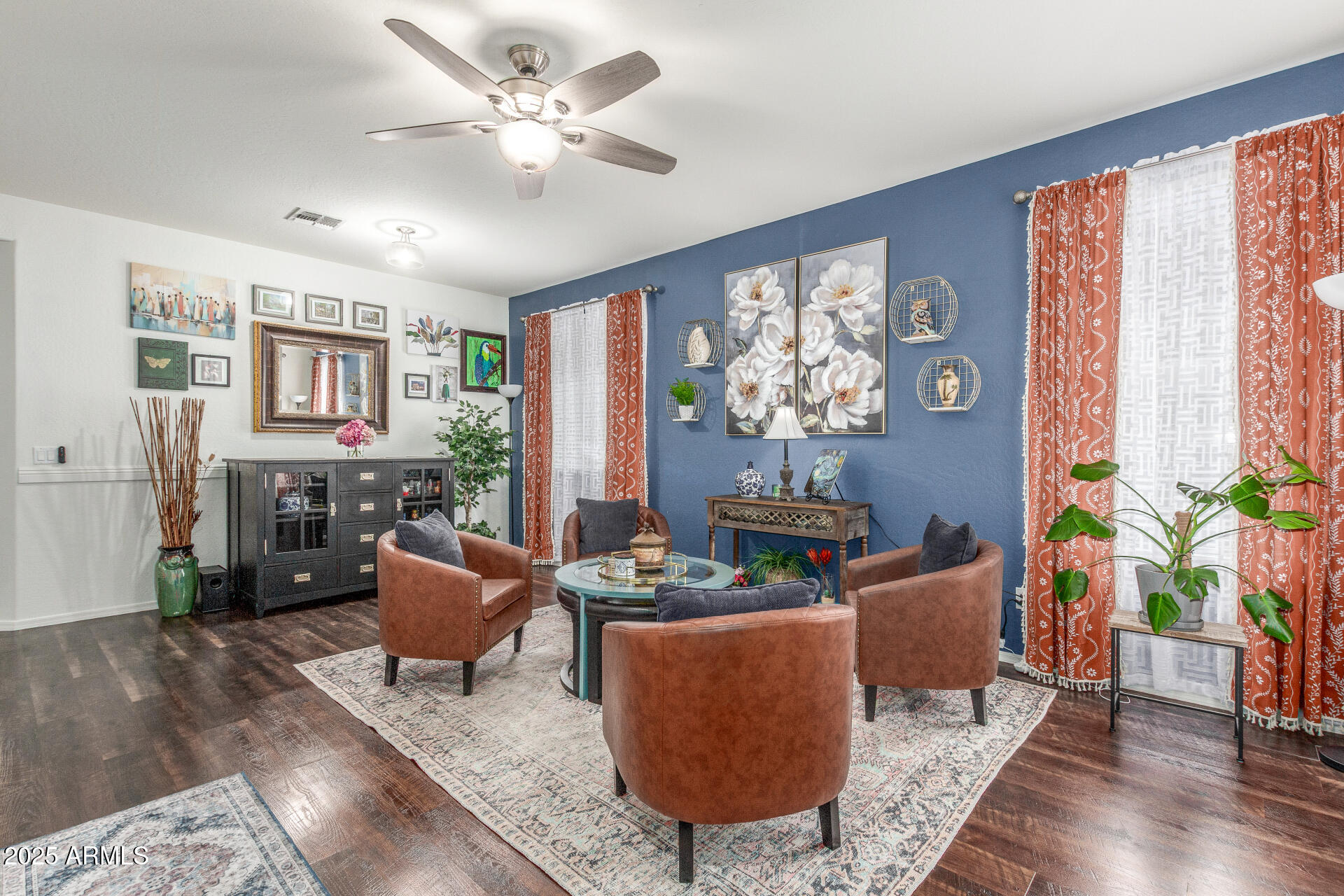 11310 W HOLLY Street