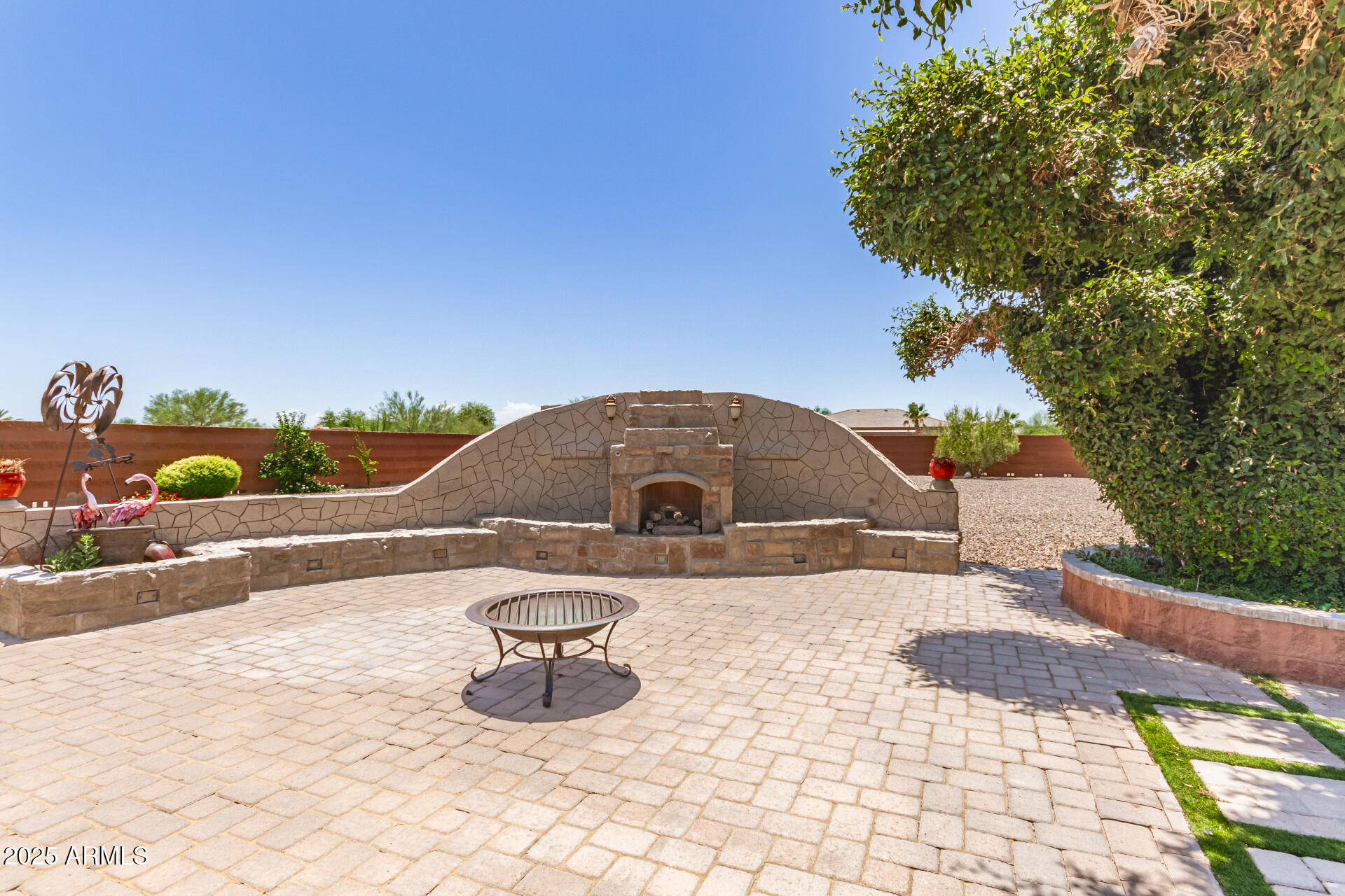 19715 W CLARENDON Avenue