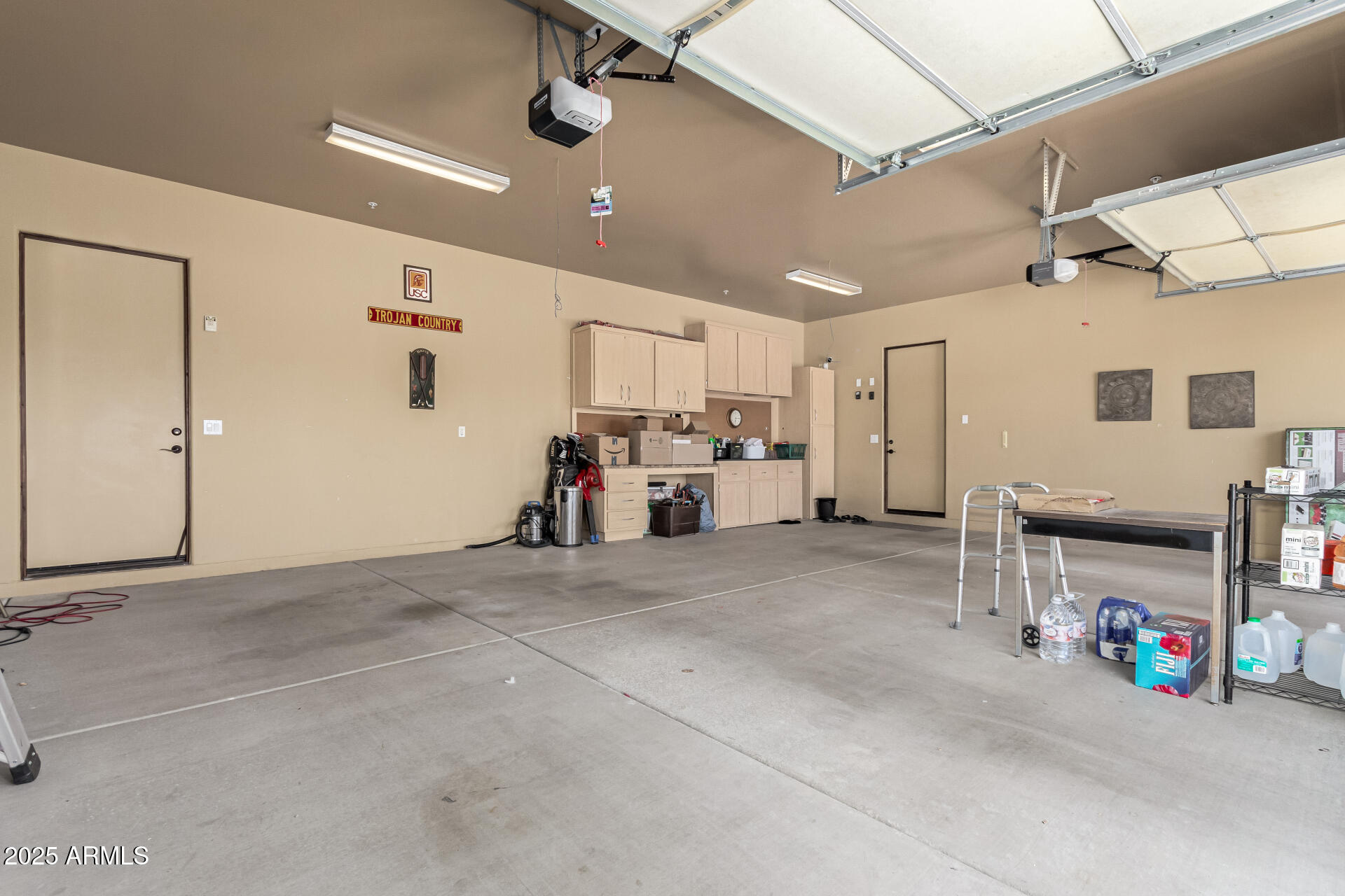 19715 W CLARENDON Avenue