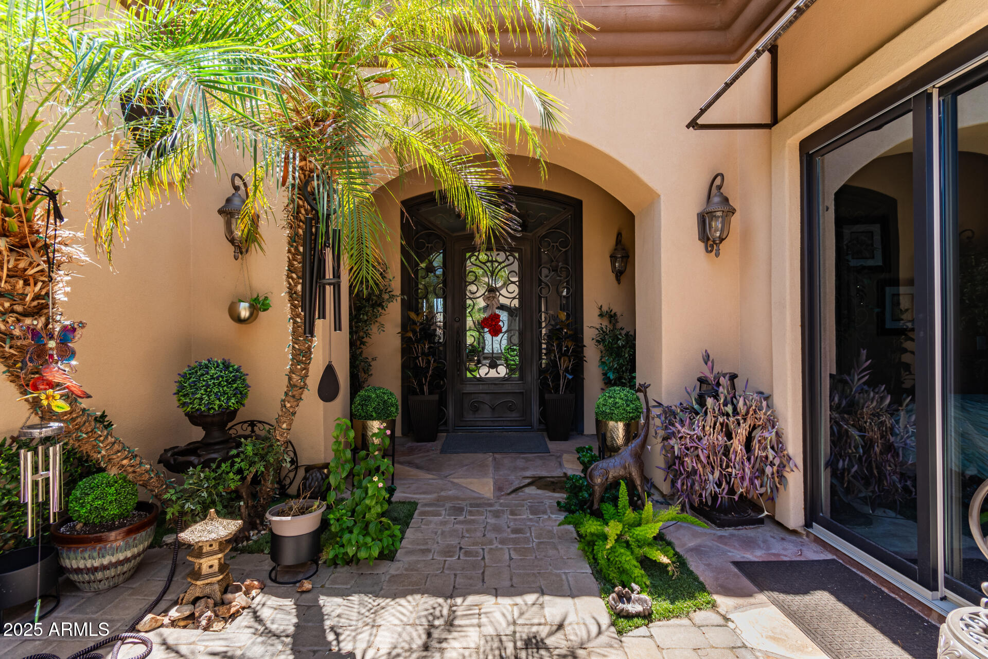 19715 W CLARENDON Avenue