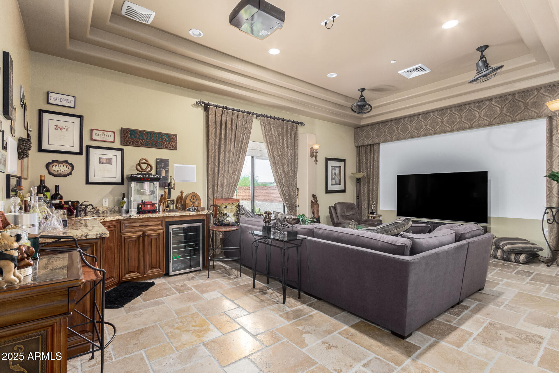 19715 W CLARENDON Avenue