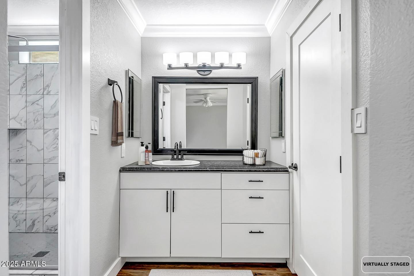 3144 W JUNIPER Avenue