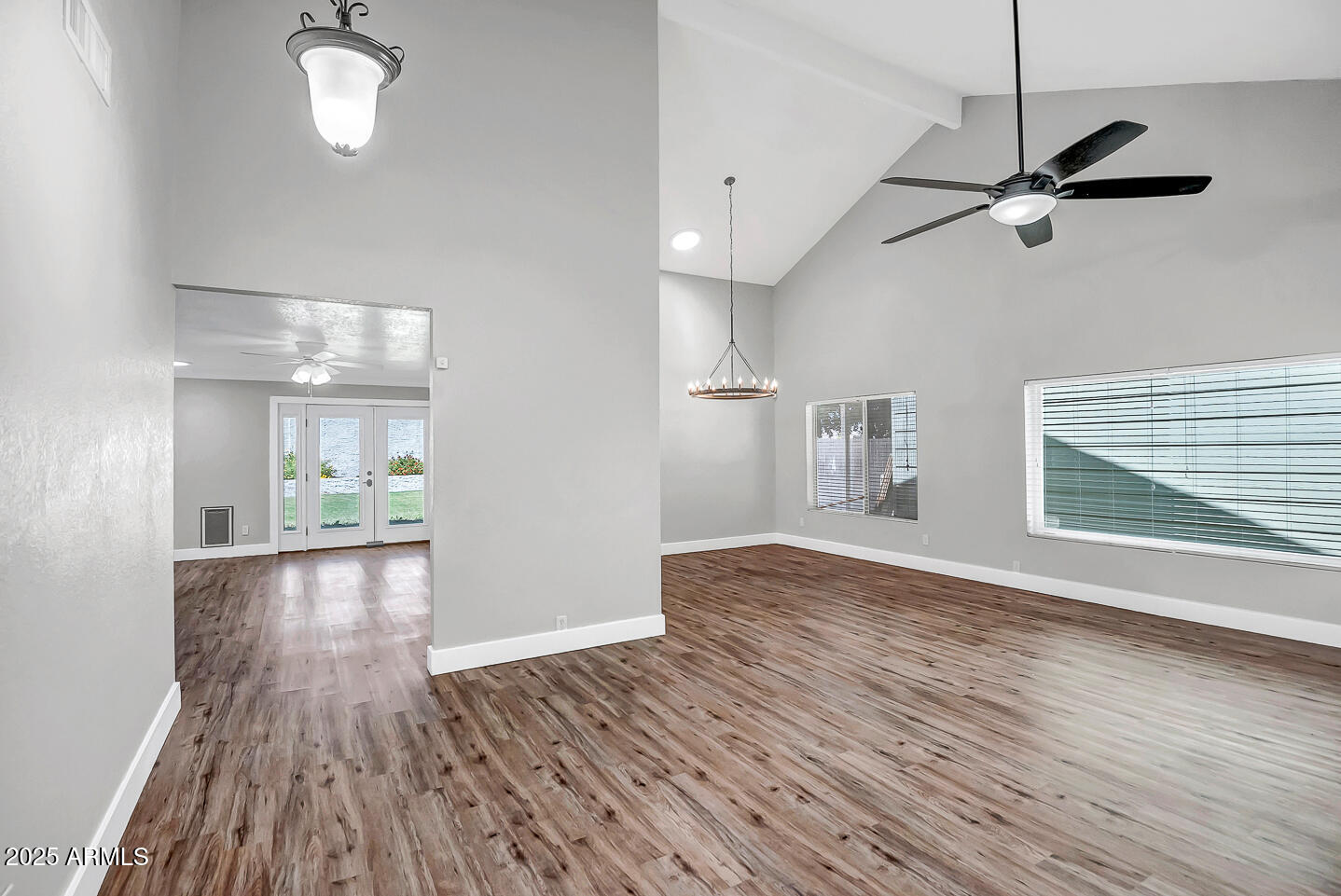 3144 W JUNIPER Avenue