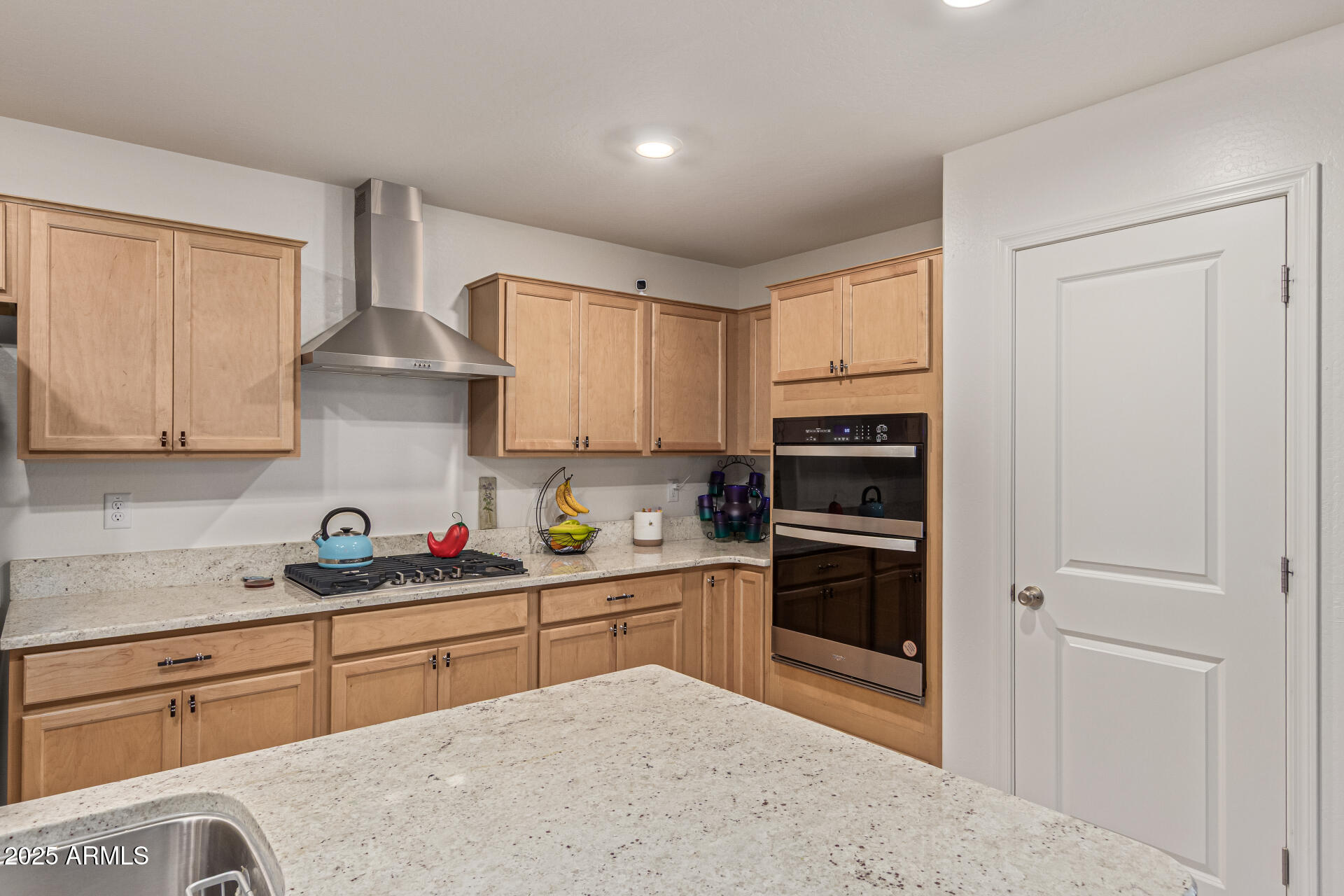 2535 W LA SALLE Street