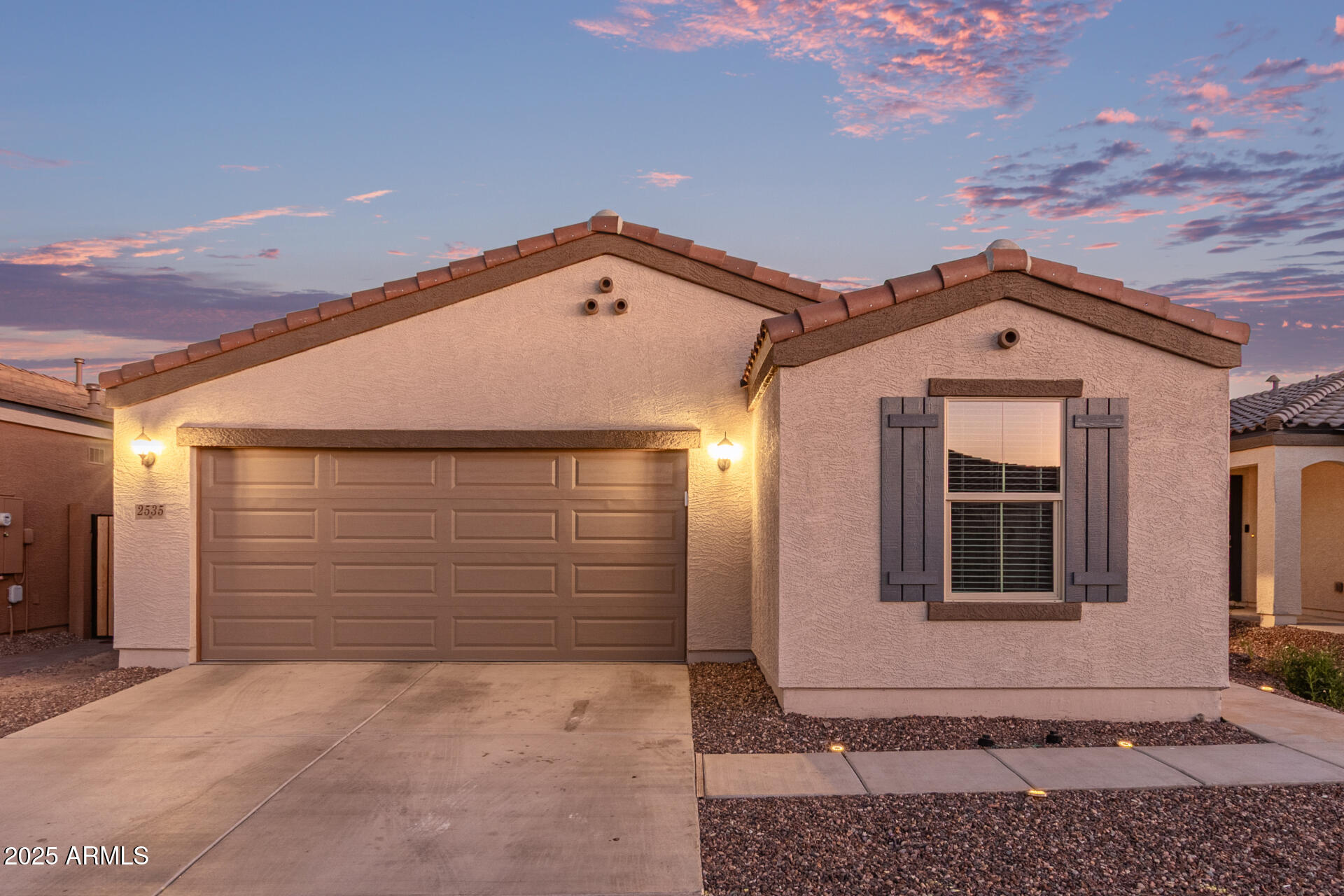 2535 W LA SALLE Street