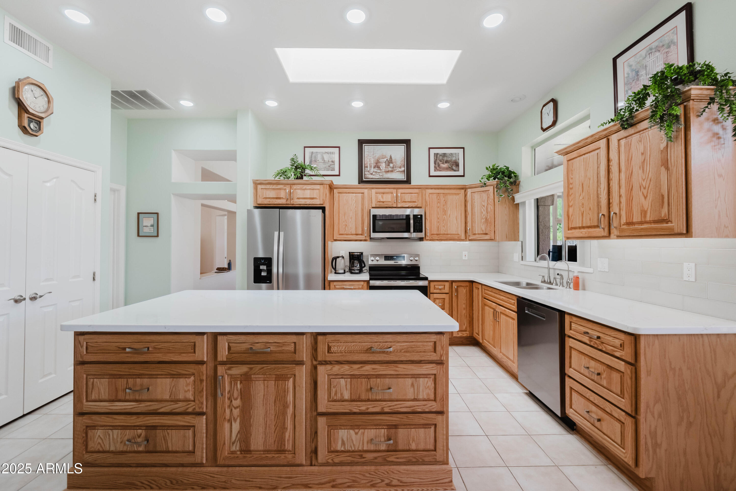 16034 W SENTINEL Drive