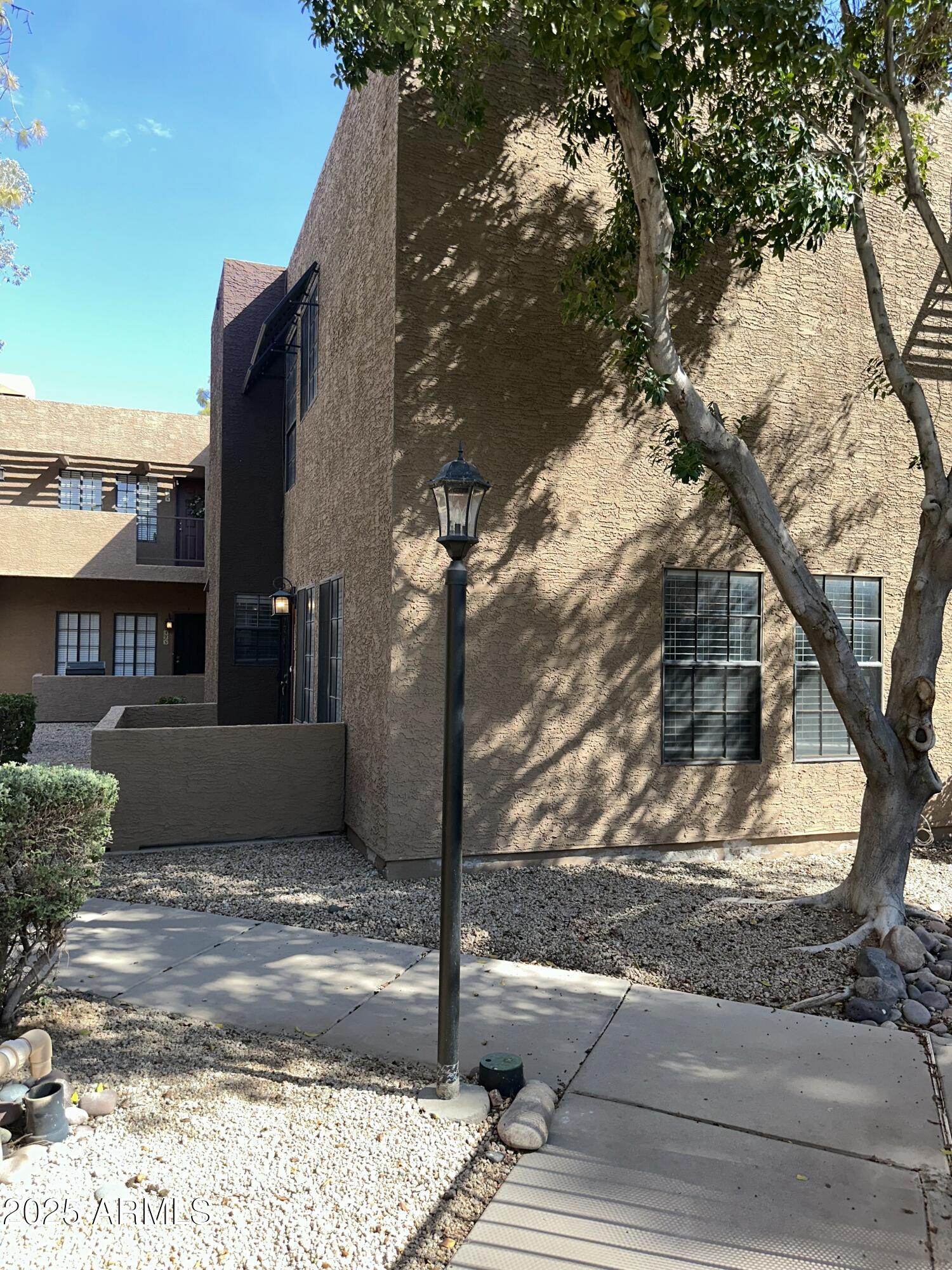 1245 W 1ST Street, 123