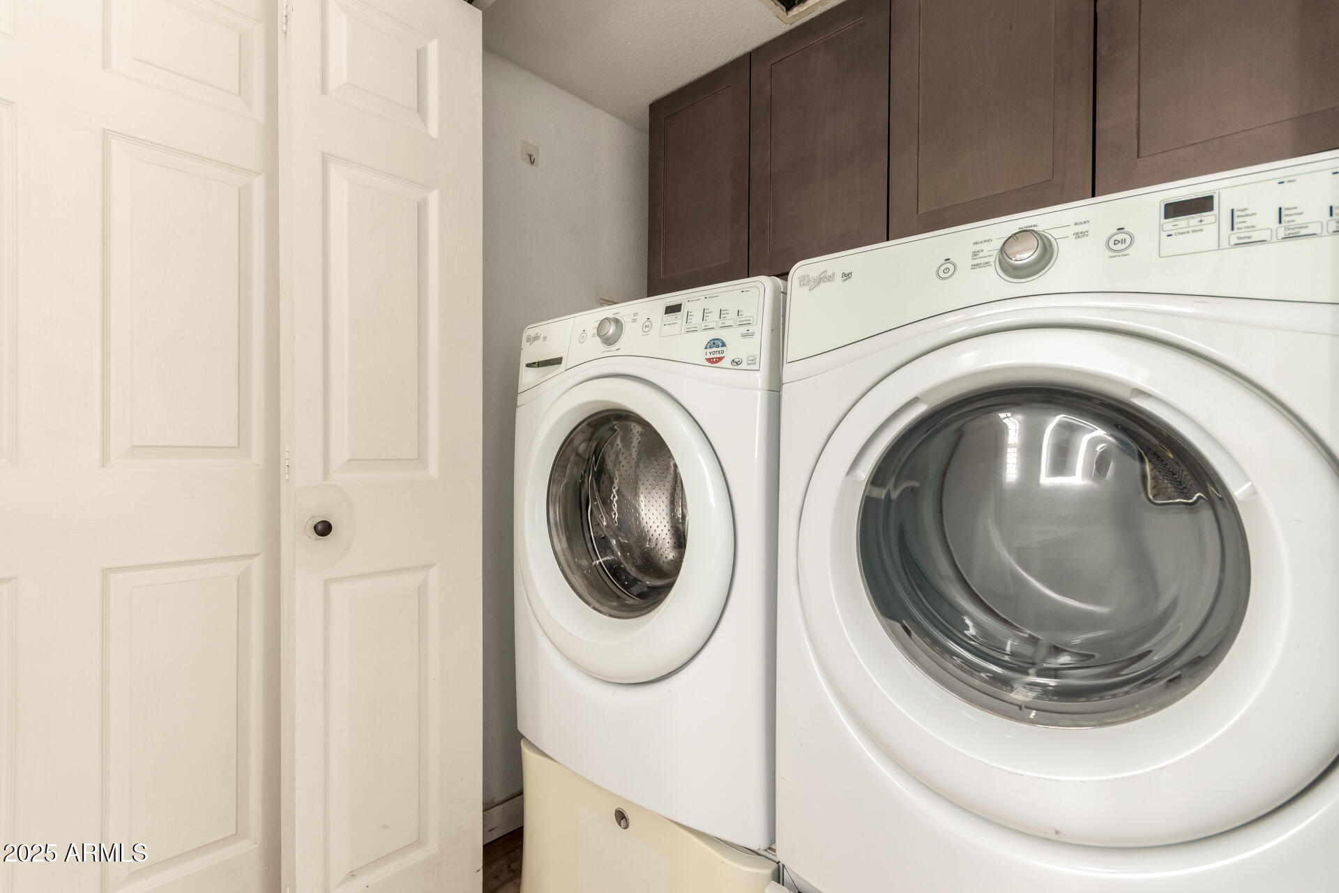 1241 E BLUEFIELD Avenue