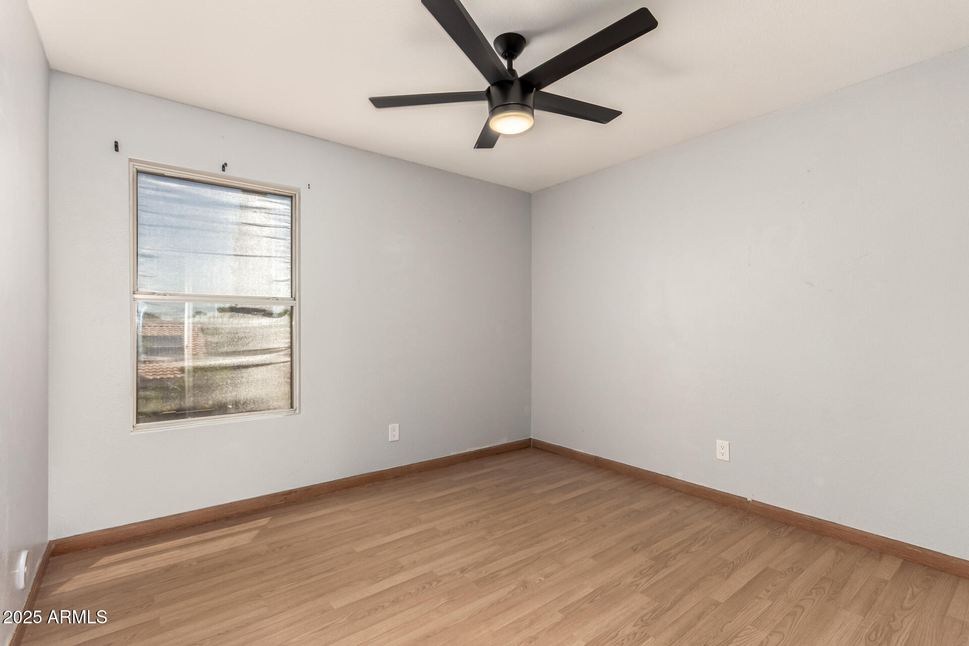 1241 E BLUEFIELD Avenue