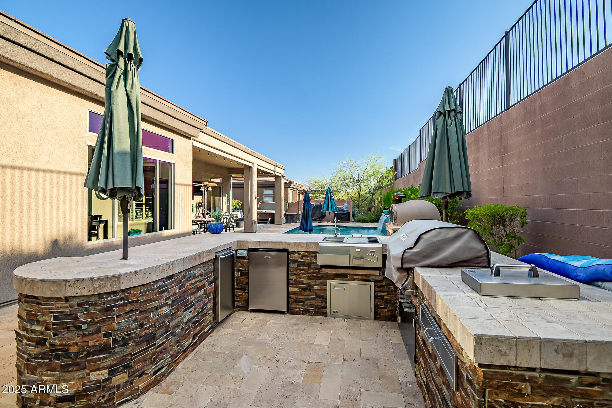 41618 N ANTHEM RIDGE Drive