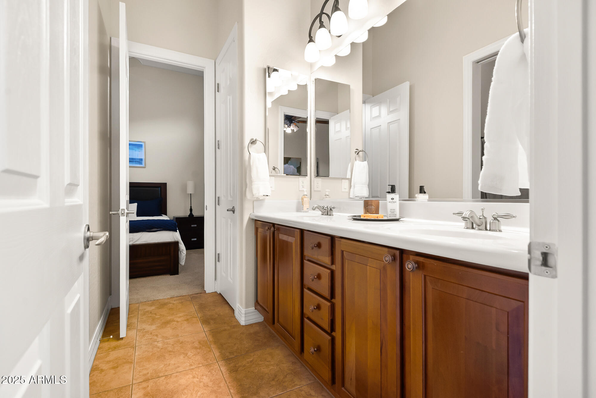 41618 N ANTHEM RIDGE Drive