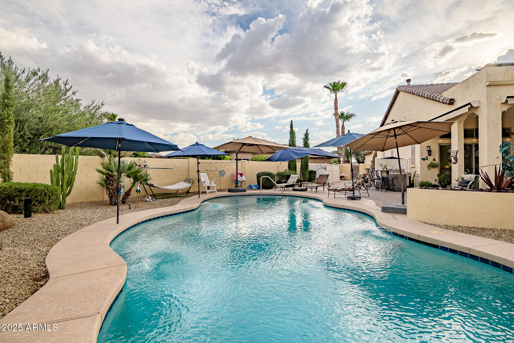 16301 W FLOWER Court