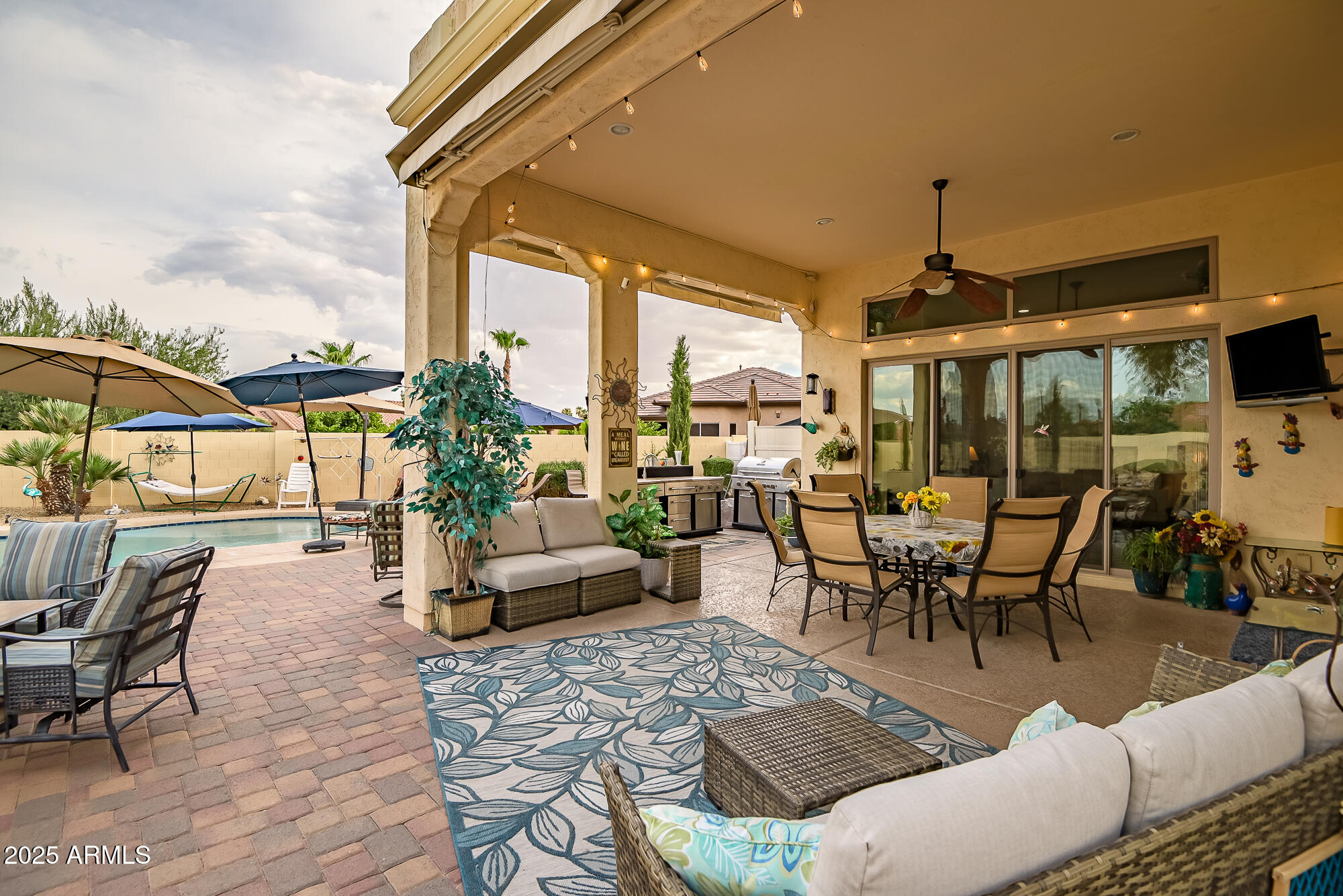 16301 W FLOWER Court