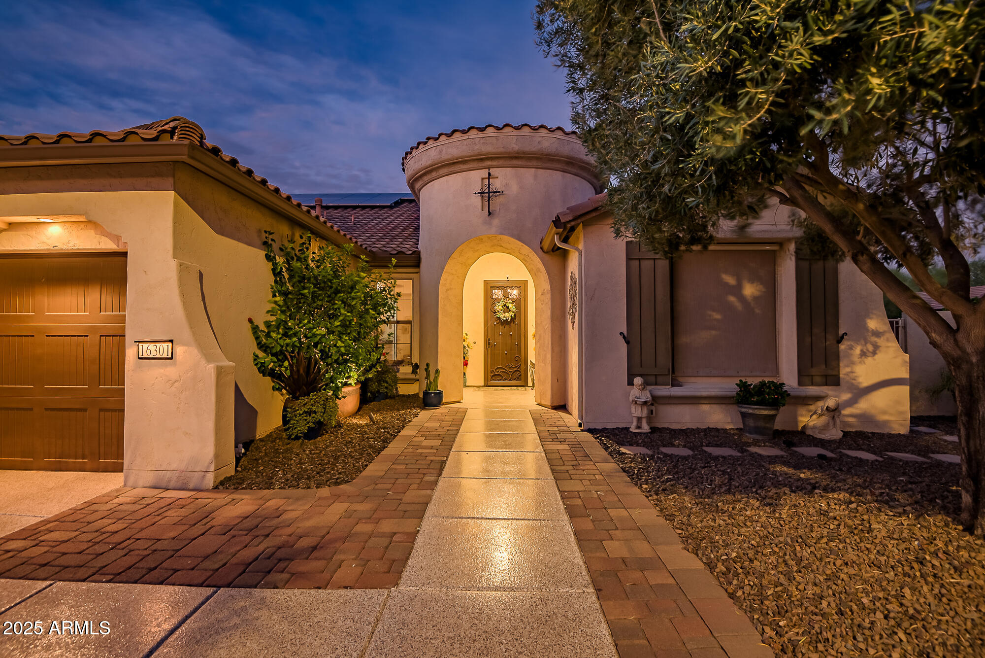 16301 W FLOWER Court