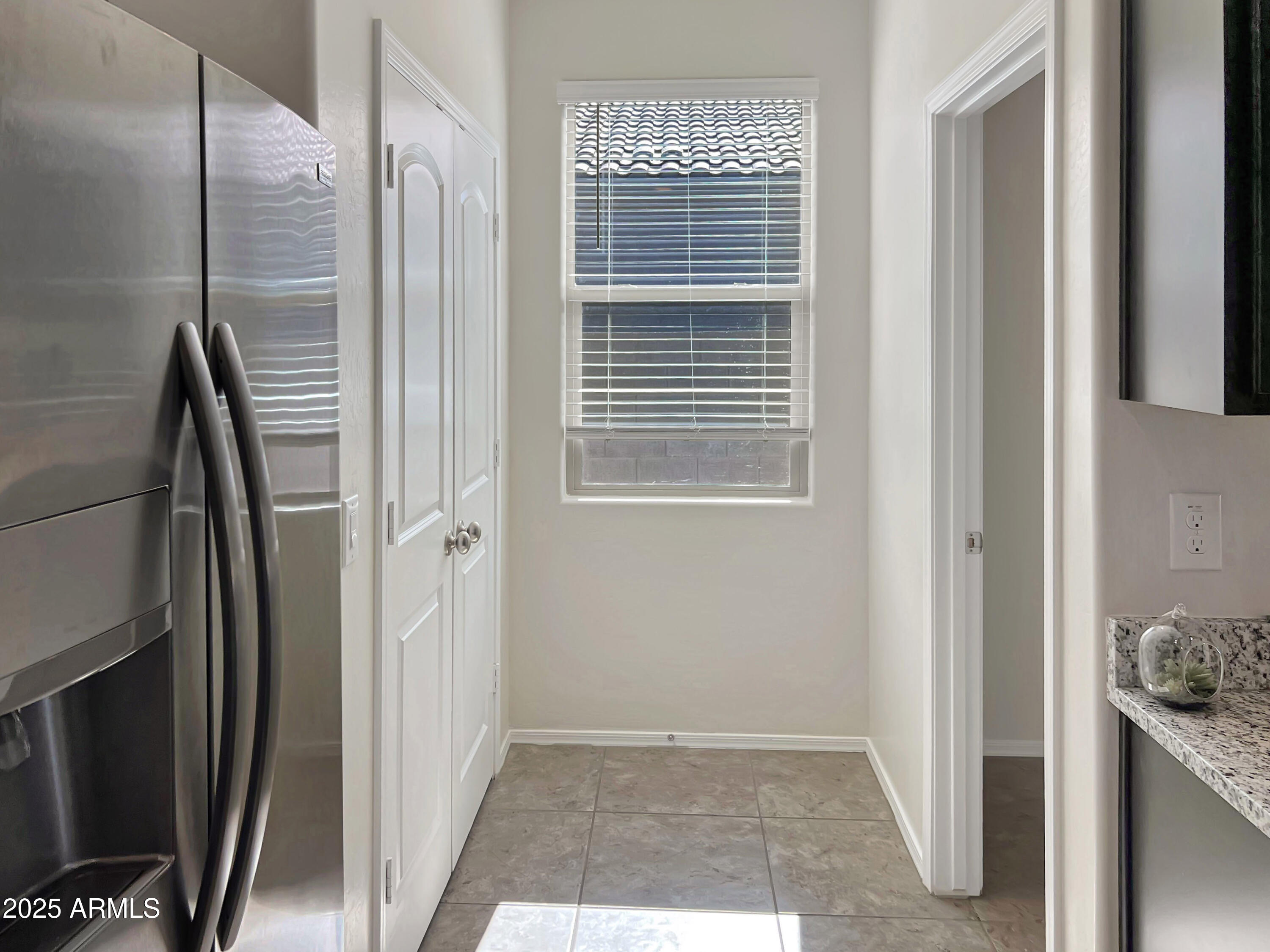 10313 E MARIGOLD Lane